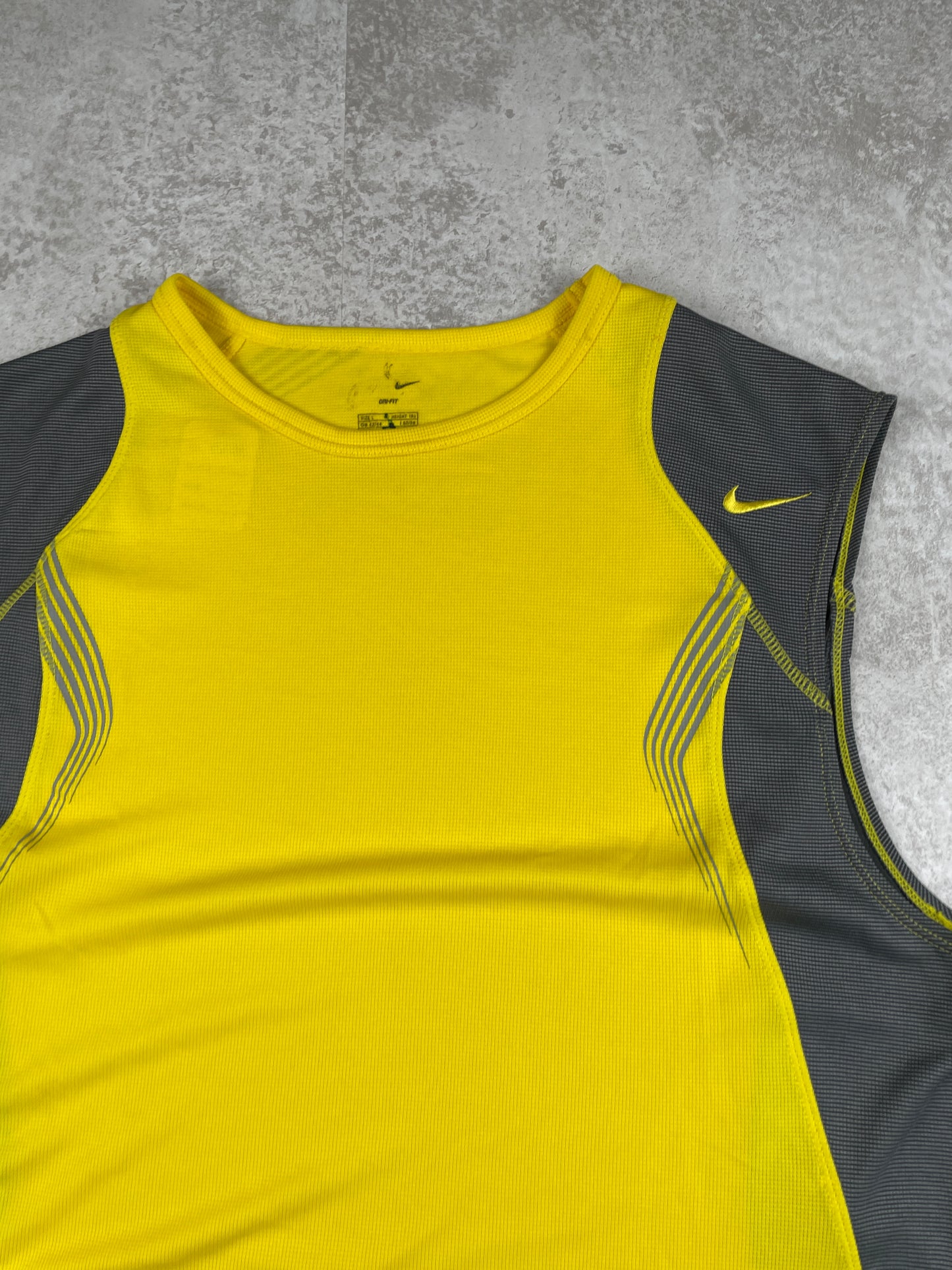 Nike Tanktop 00‘s (L)