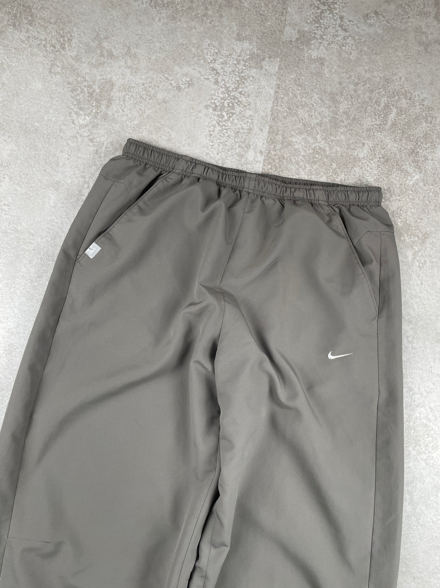 Nike Trackpants 00‘s (XL)