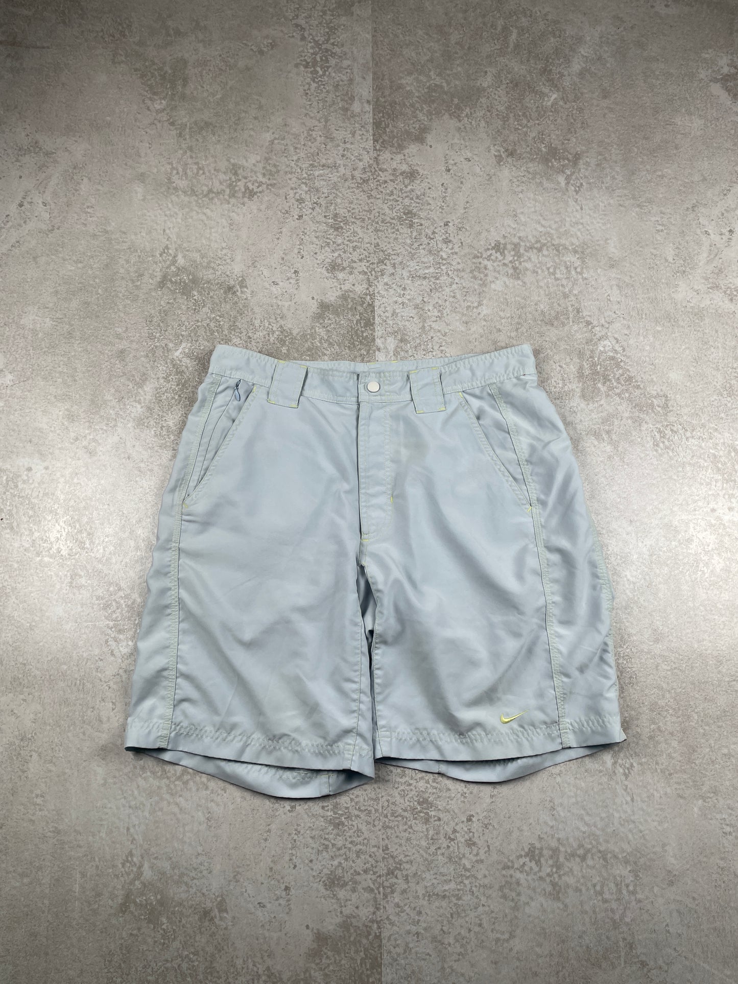 Nike Shorts 00‘s (M)