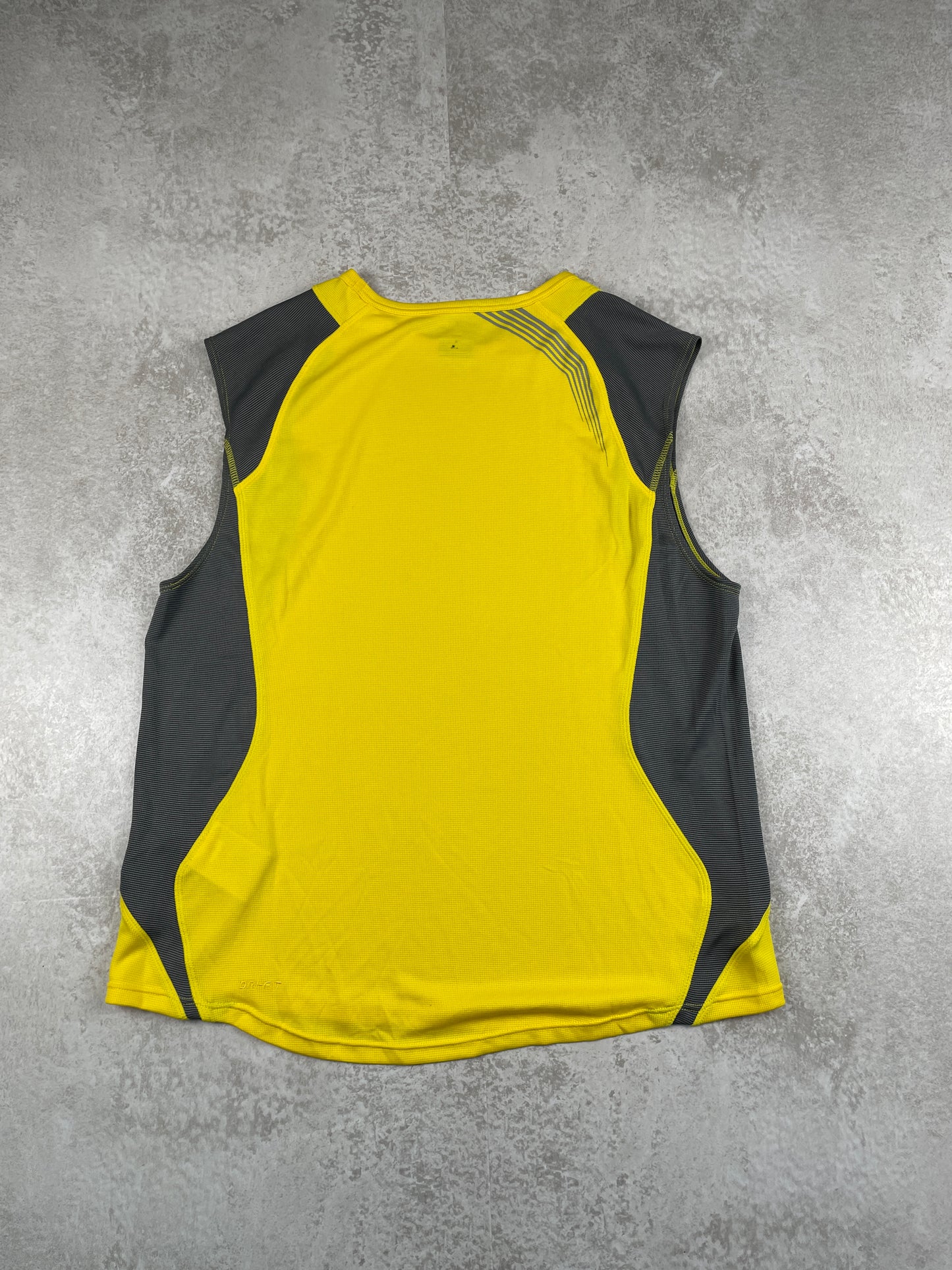 Nike Tanktop 00‘s (L)