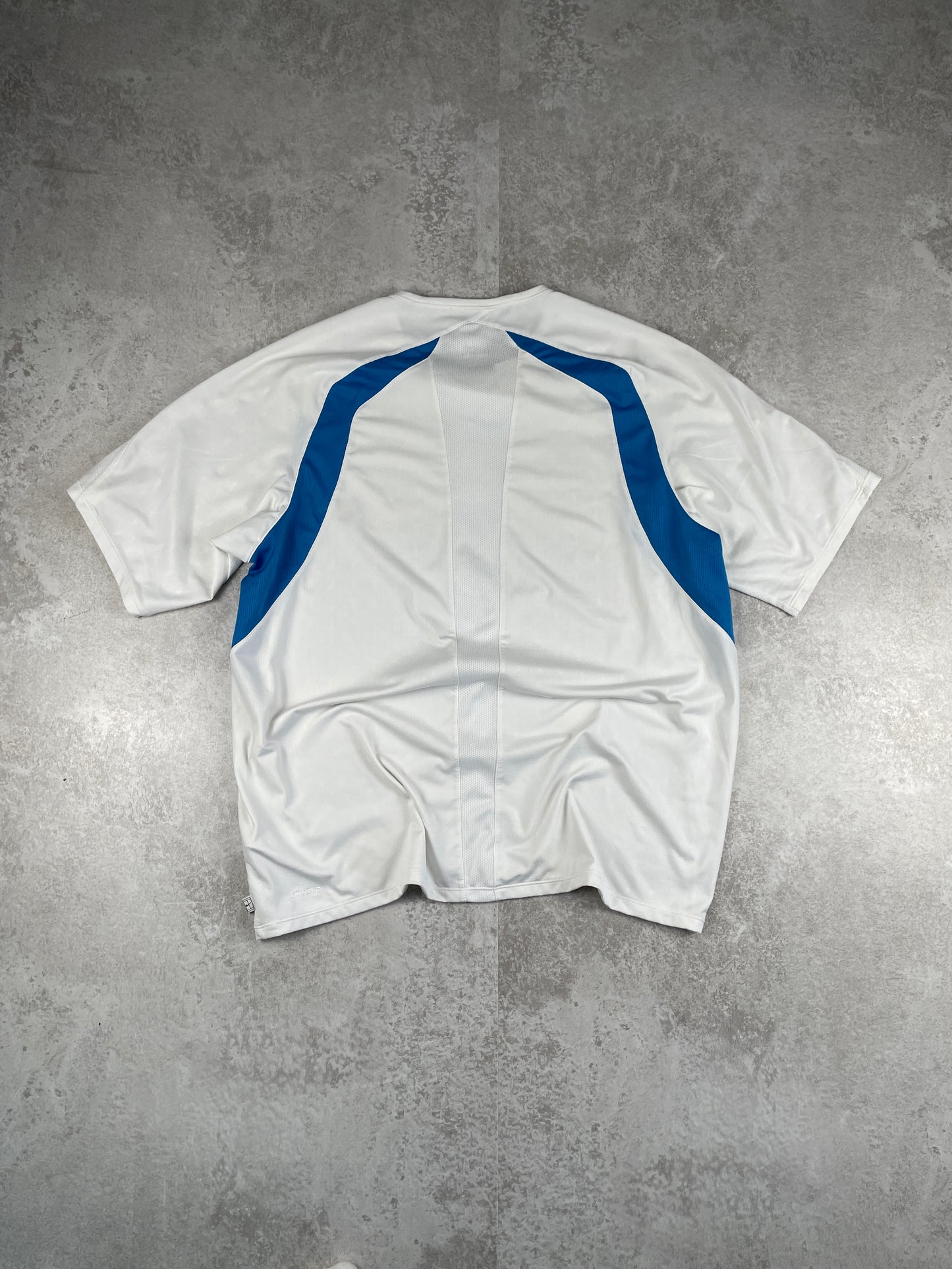 Nike Tshirt 00‘s (M)
