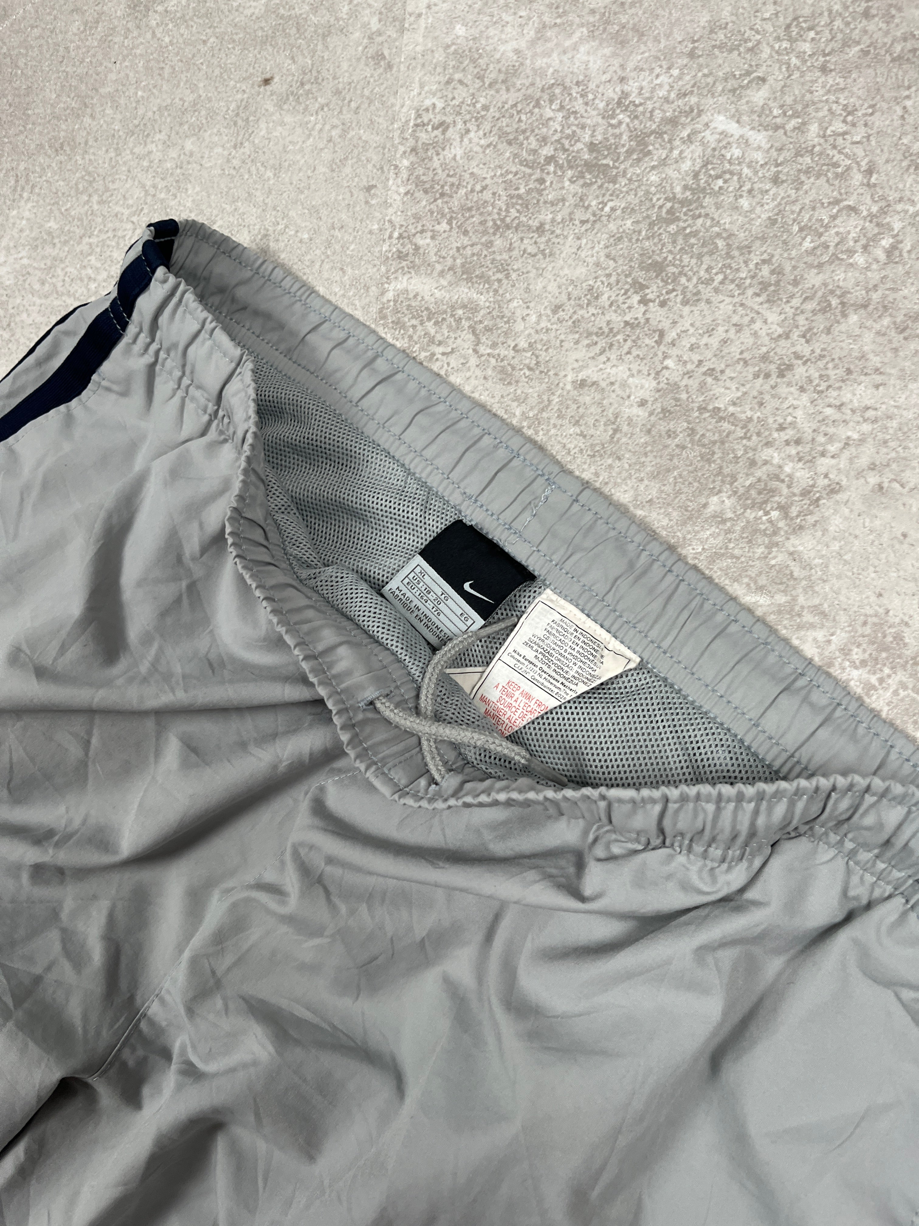 Nike Trackpants 00‘s (S)