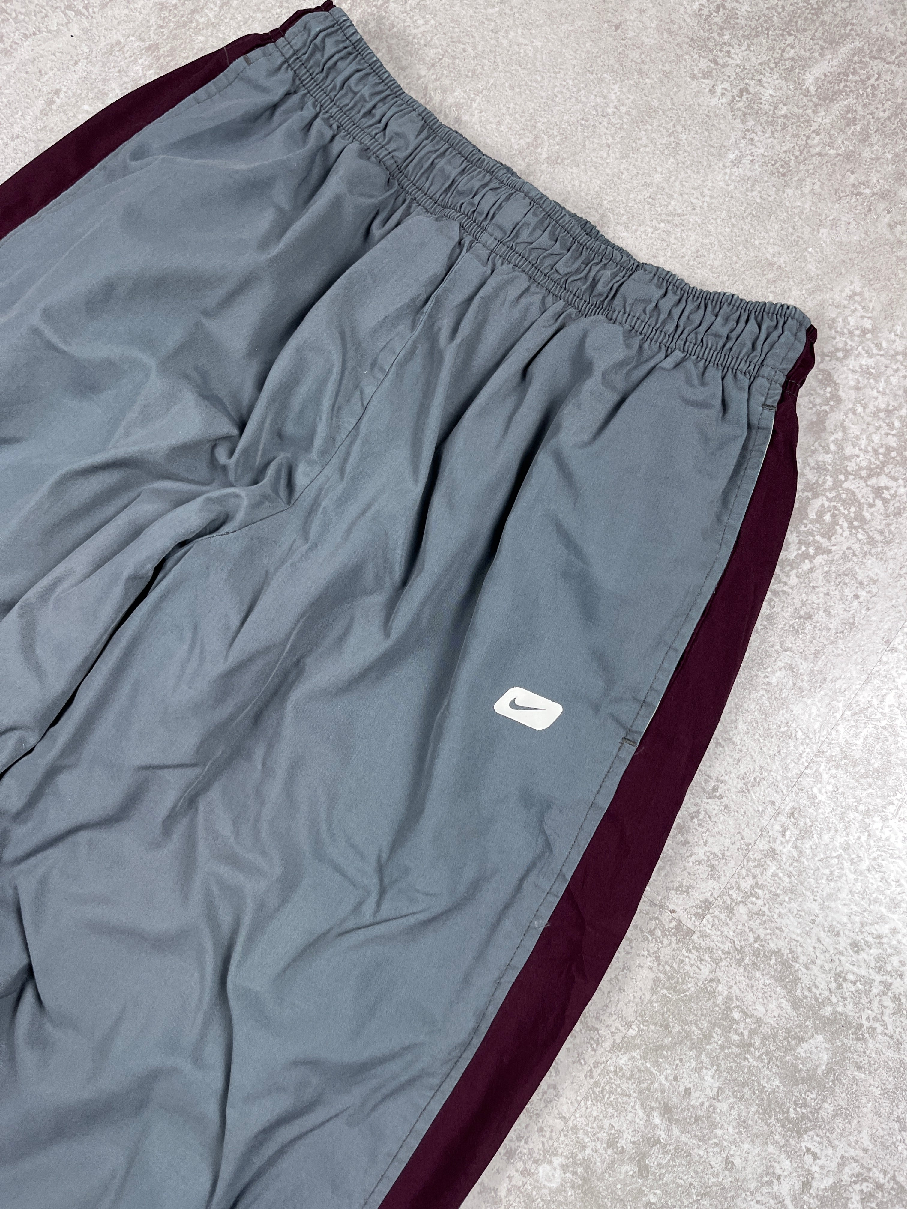 Nike Trackpants 00‘s (L)
