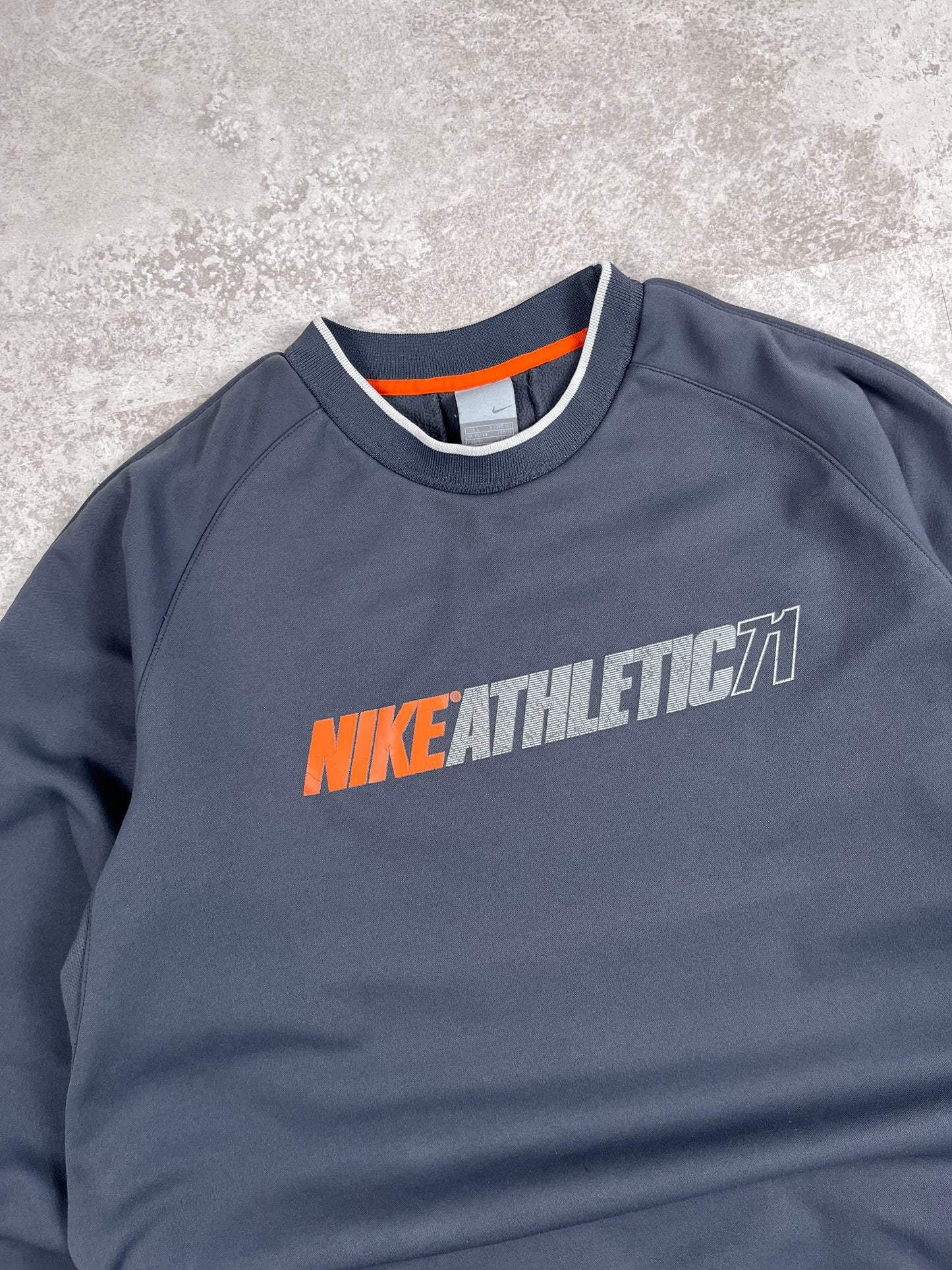 Nike Sweater 00‘s (L)