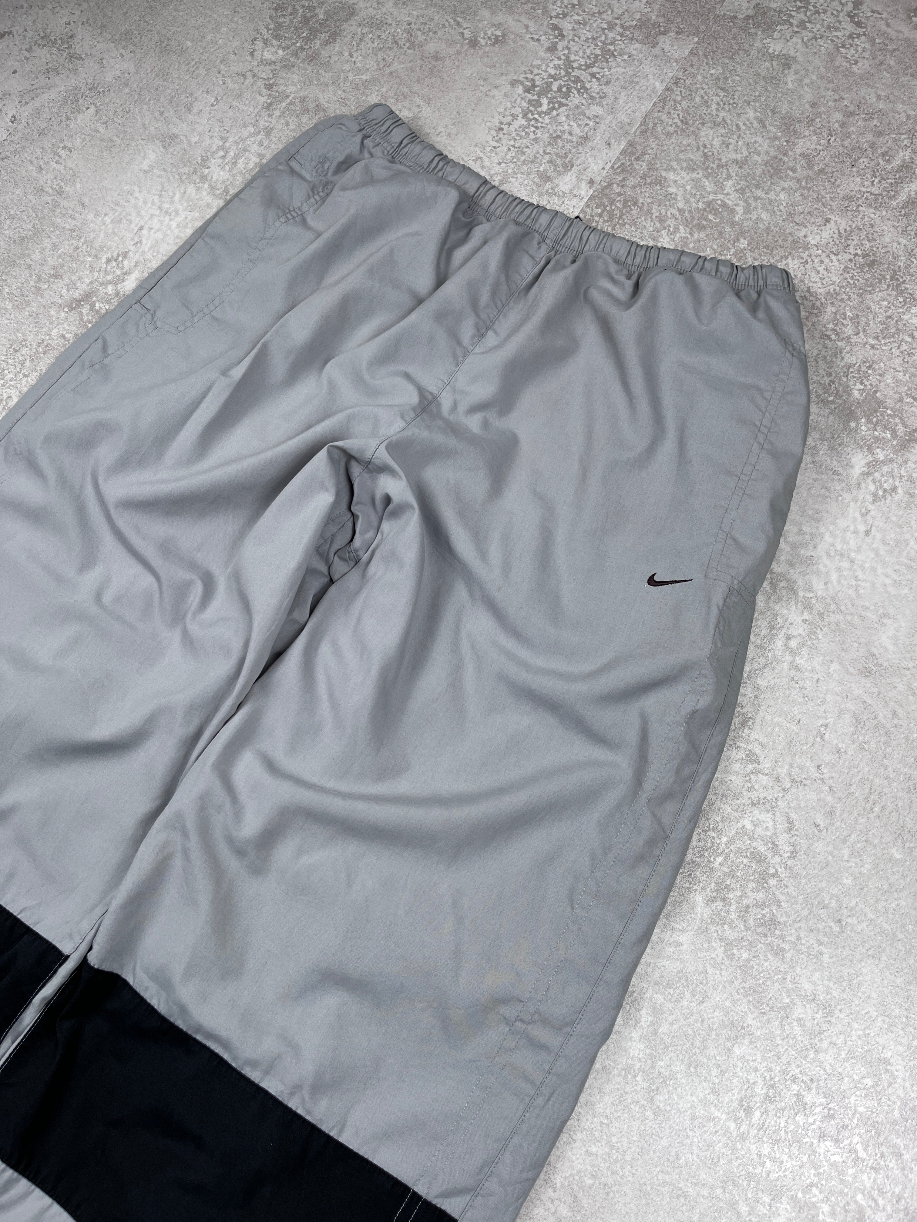 Nike Trackpants 00‘s (M)