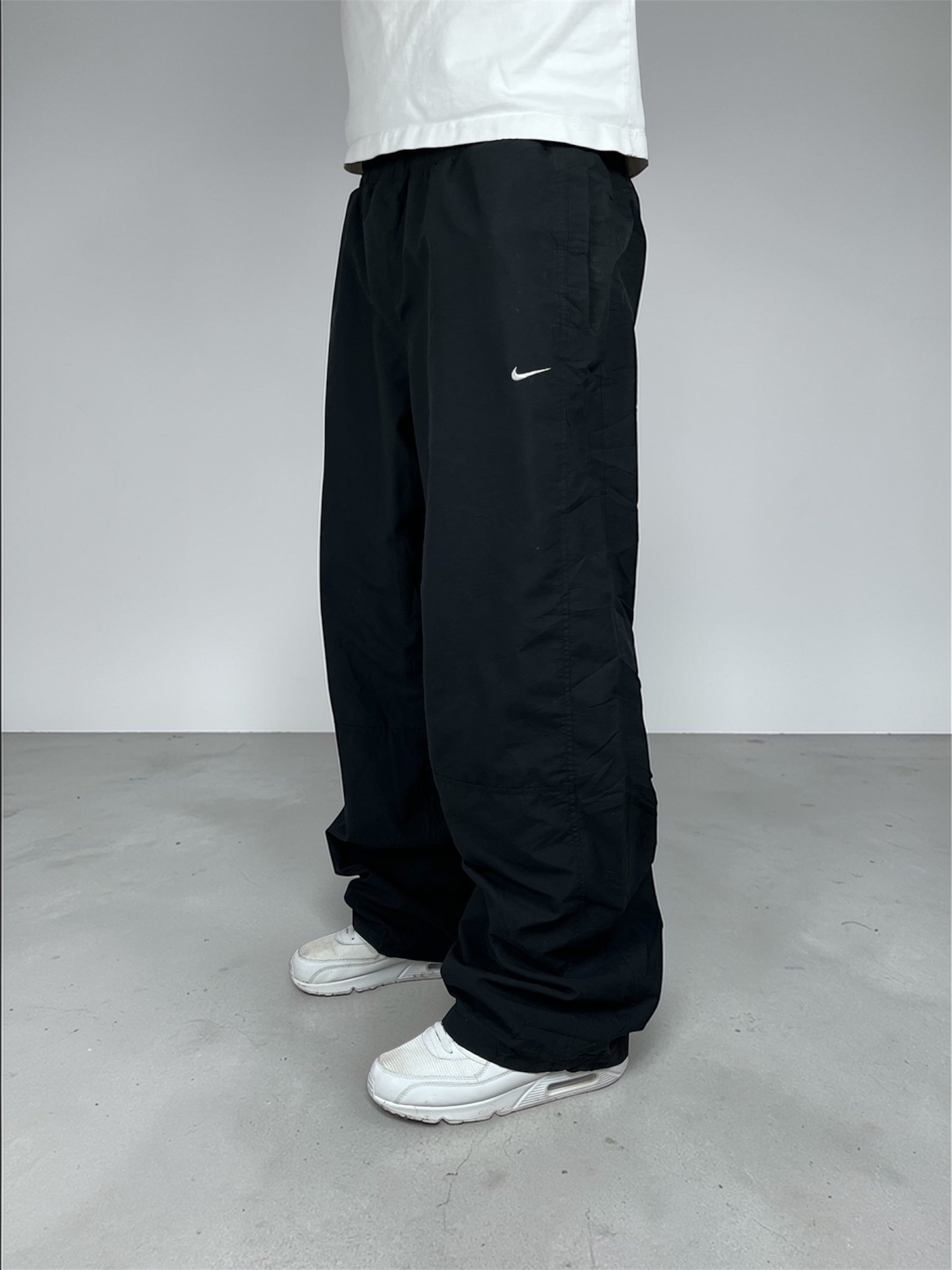 Nike Trackpants 00‘s (XL)