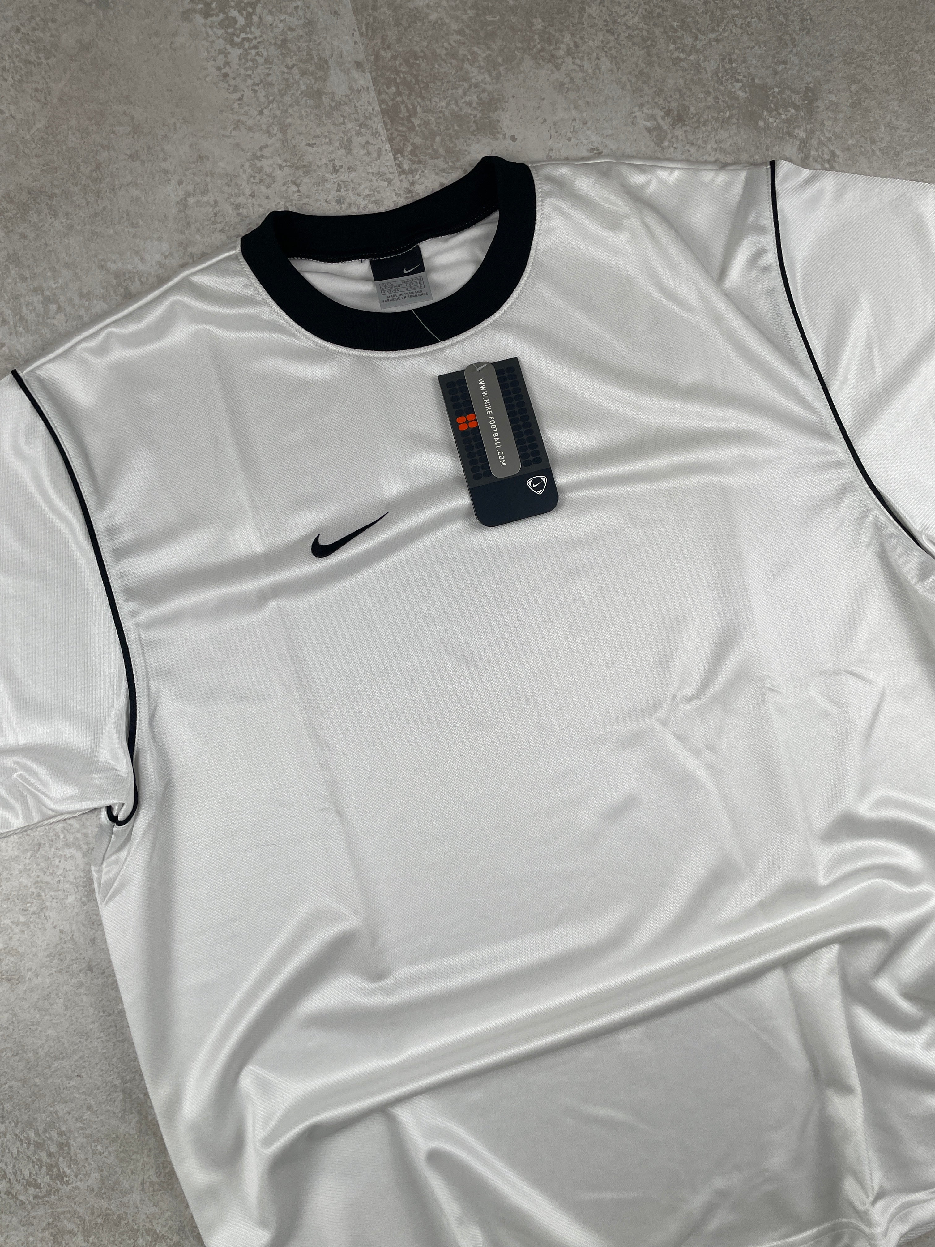 Nike Trikot Deadstock 00‘s (L)