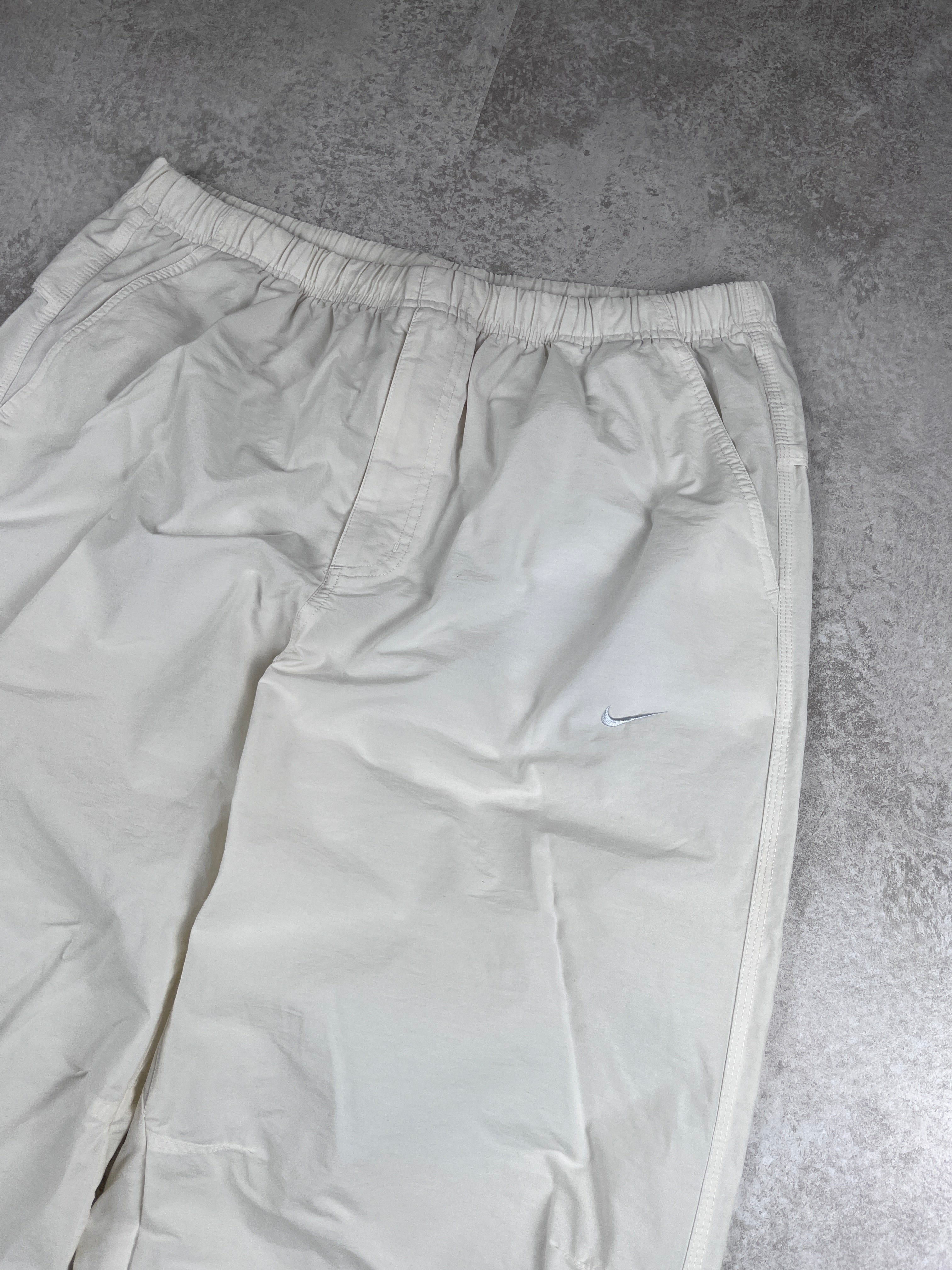 Nike Trackpants 00‘s (XL)