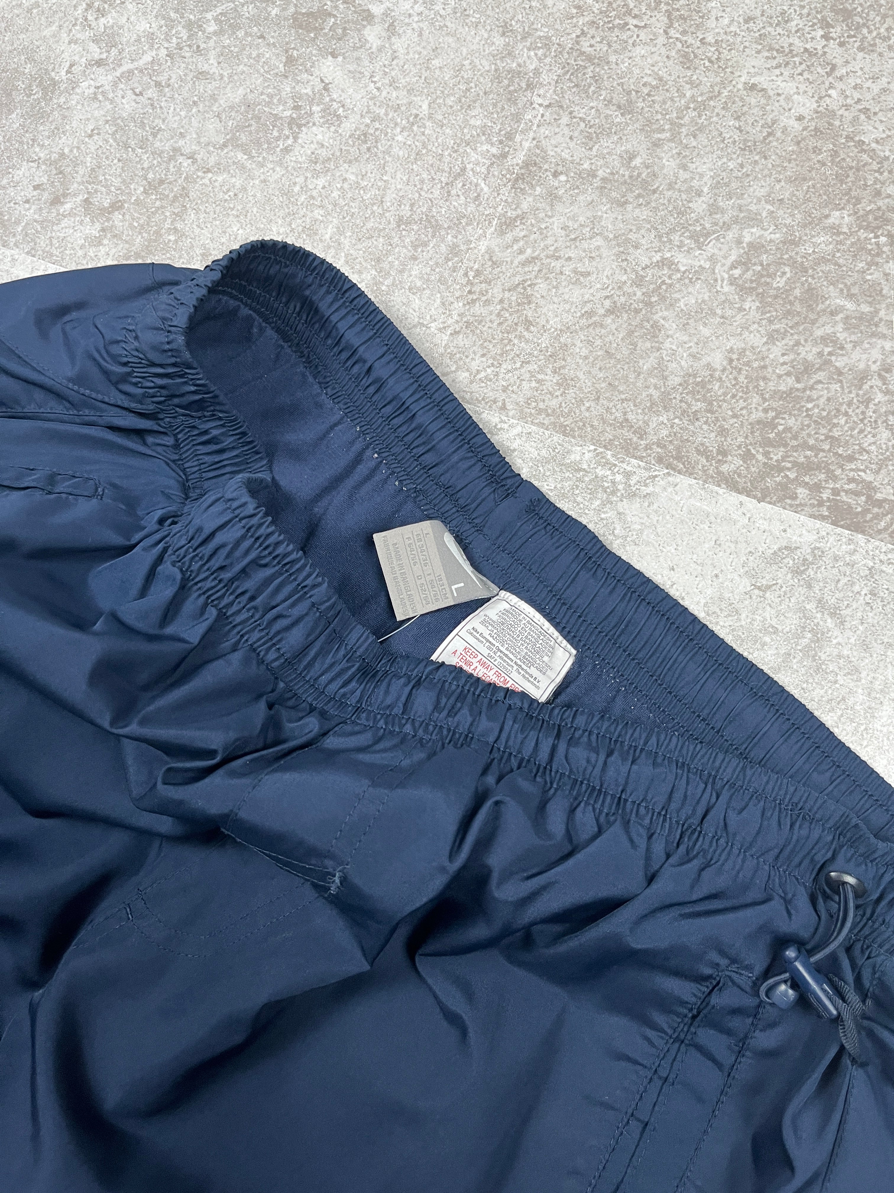Nike Athletic Trackpants 00‘s (L)