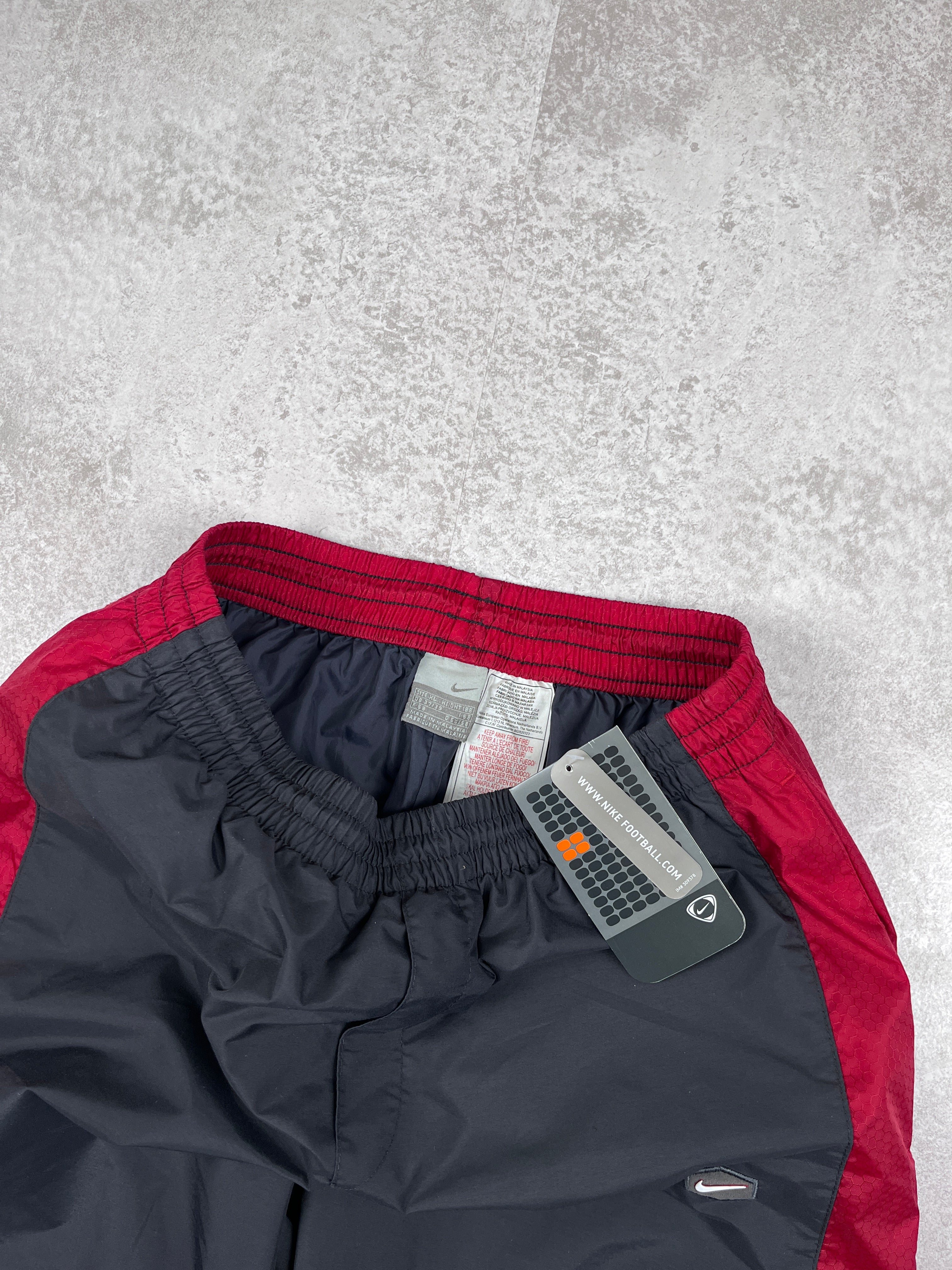 Nike Hex Trackpants 00‘s (XL)
