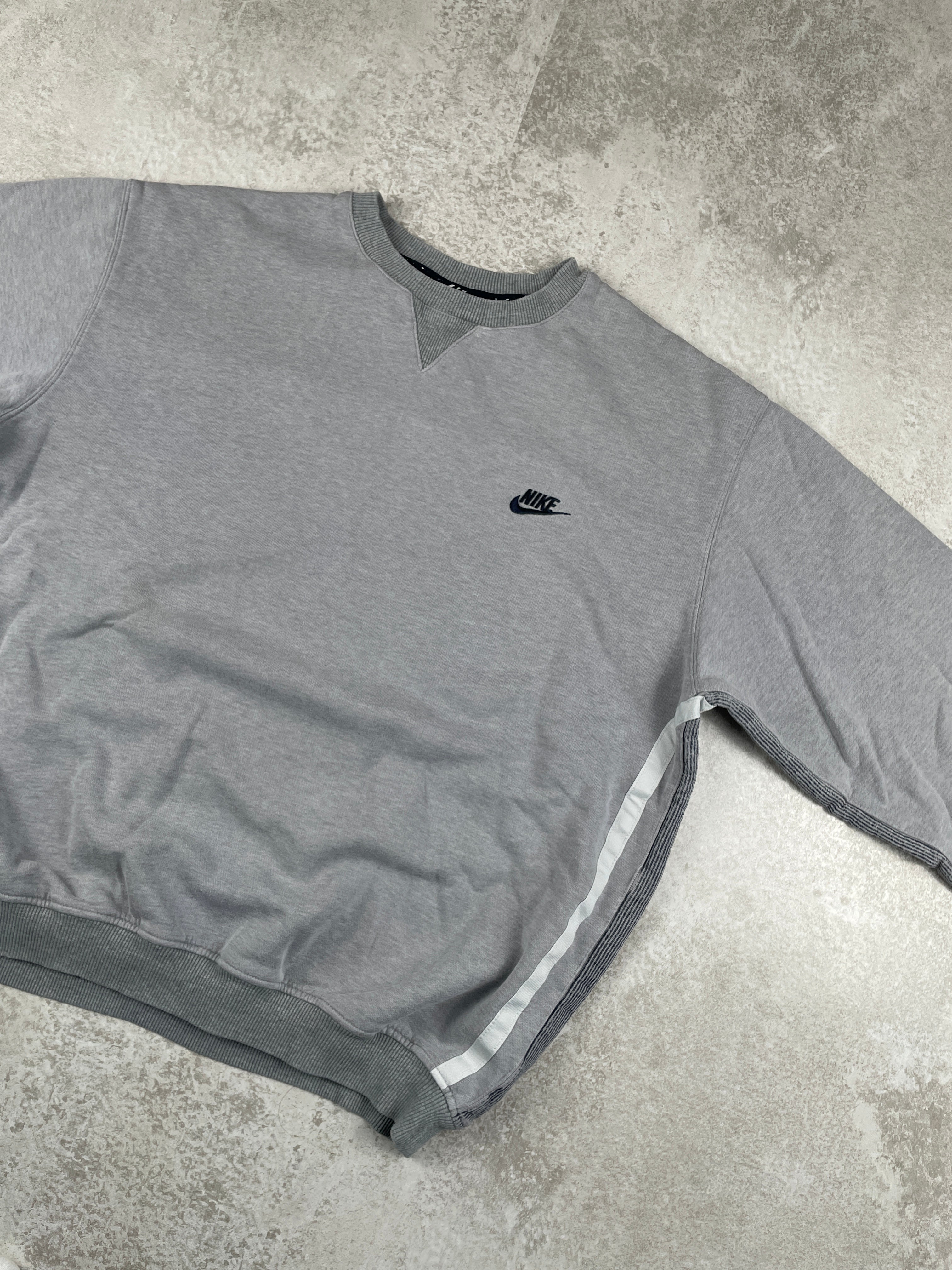 Nike Sweater (XL)
