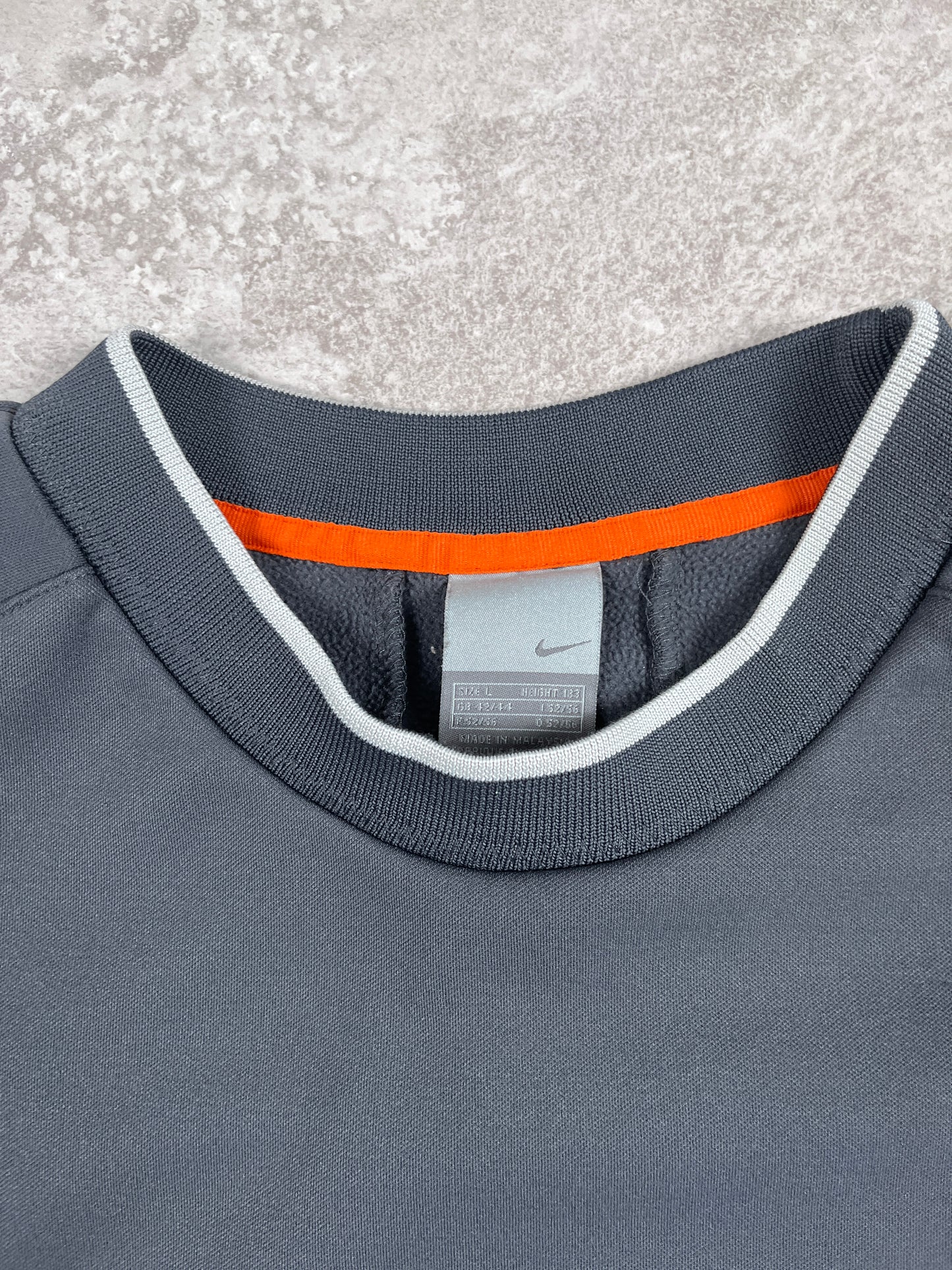 Nike Sweater 00‘s (L)