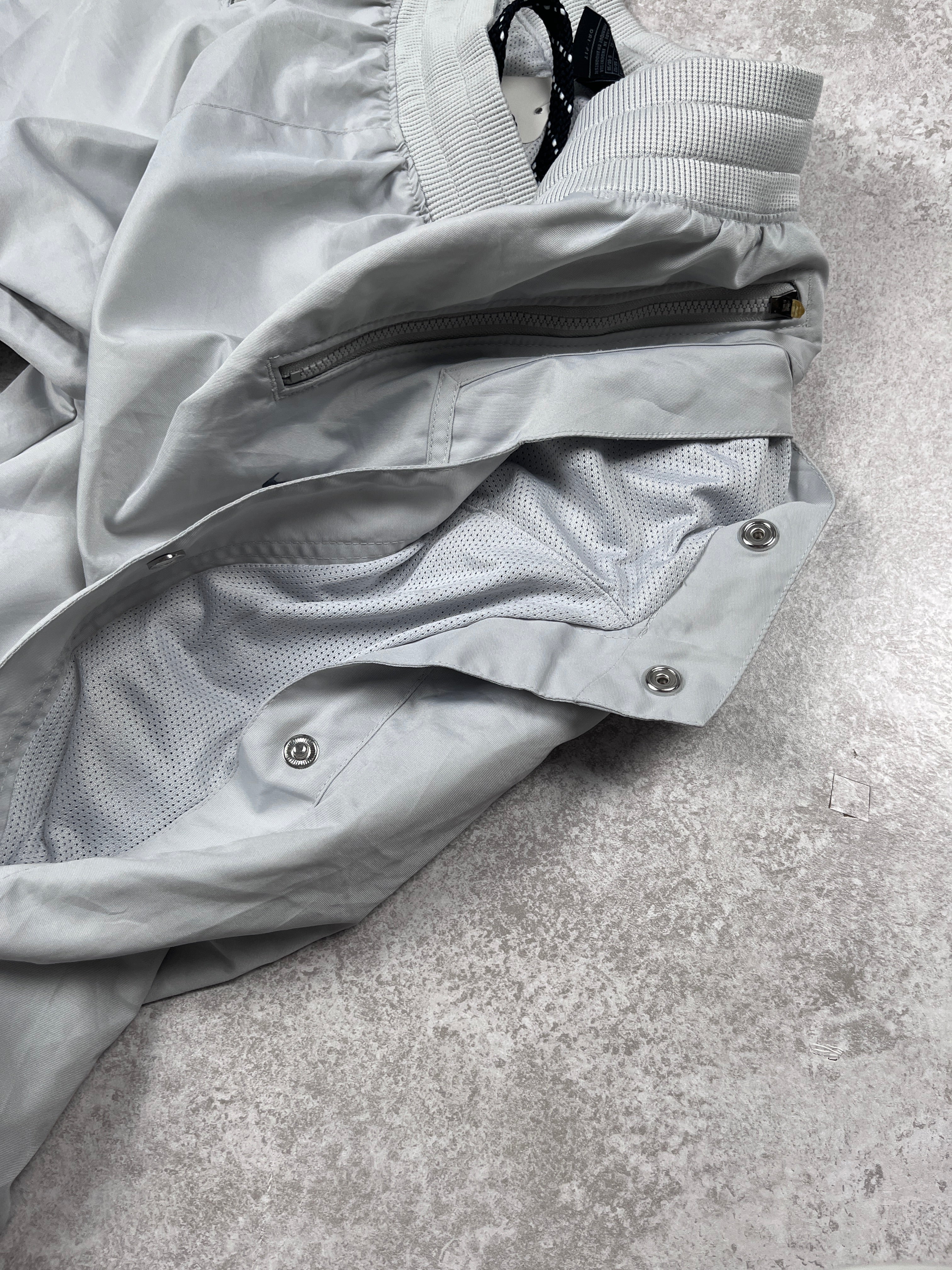 Nike B2 (Basketball) Trackpants 00‘s (M)