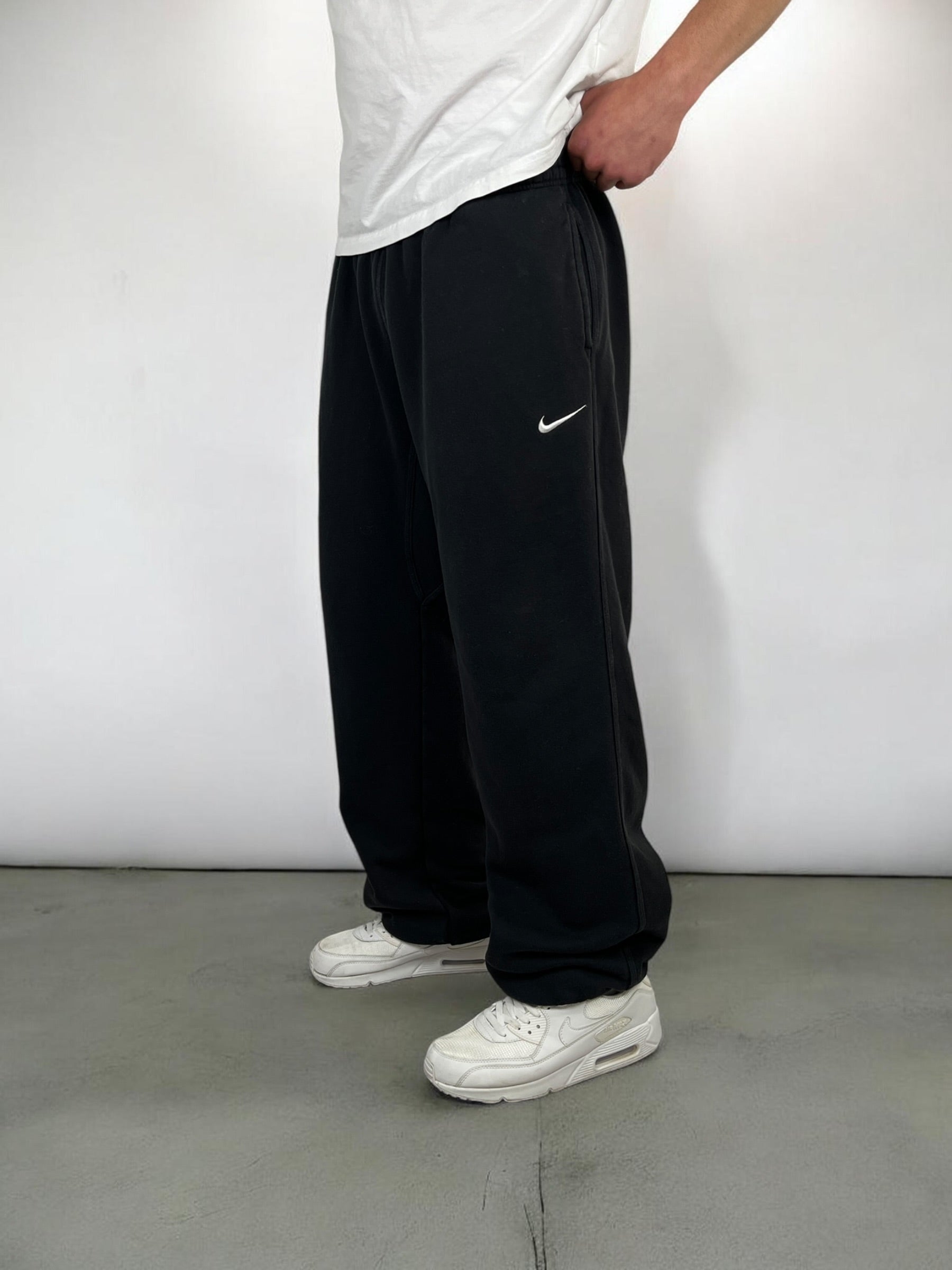 Nike Jogger 10‘s (L)