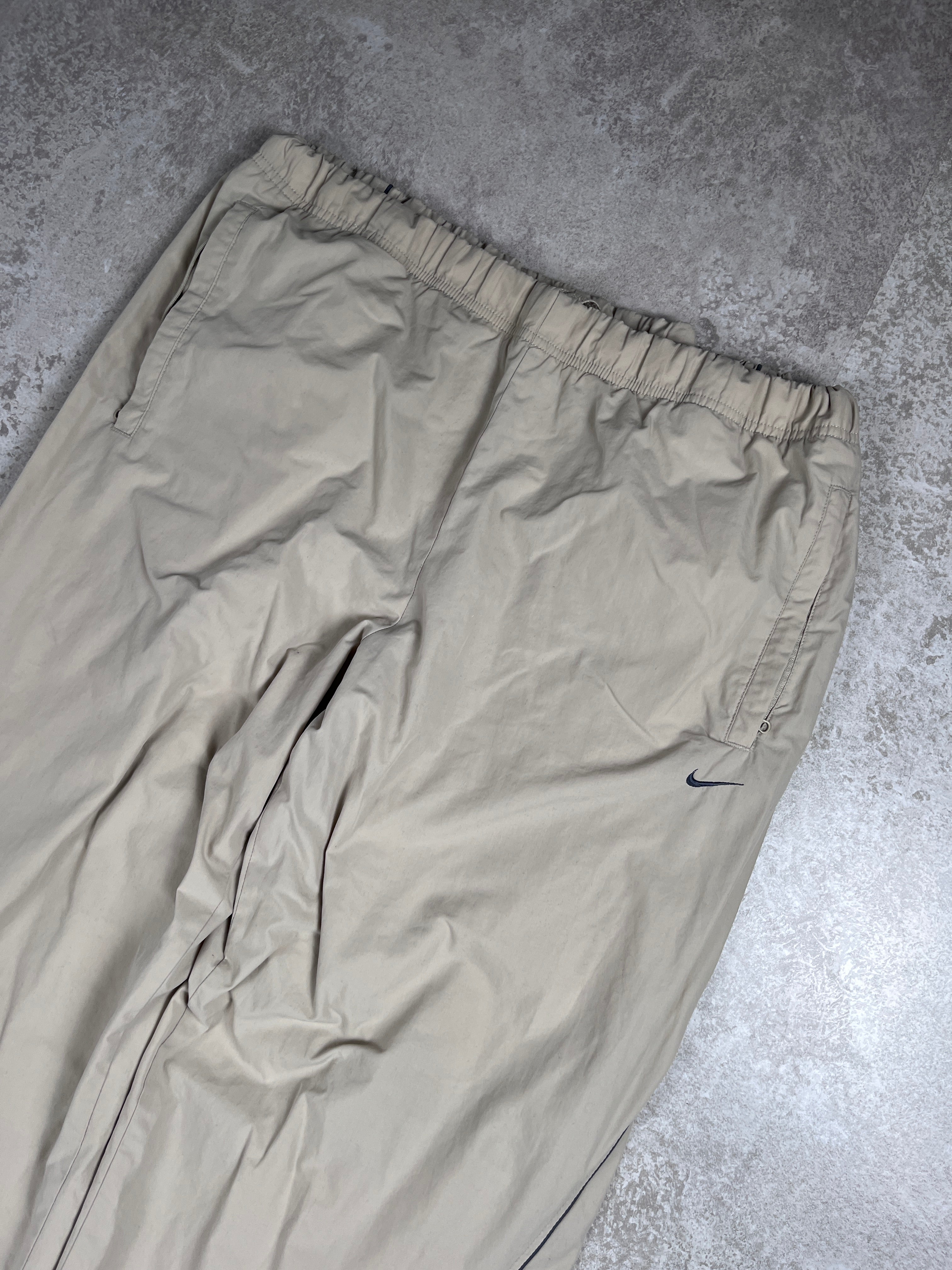 Nike Trackpants 00‘s (XL)