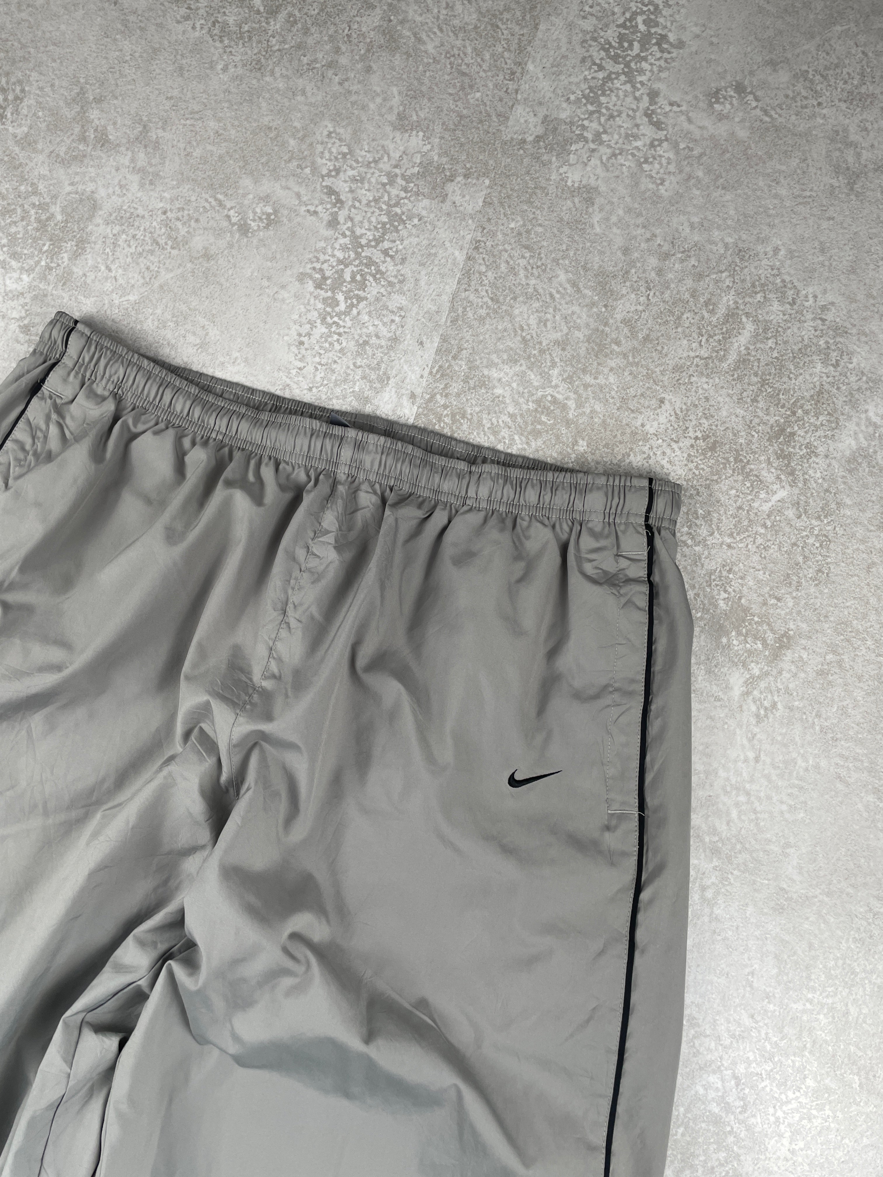Nike Trackpants 00‘s (XL)