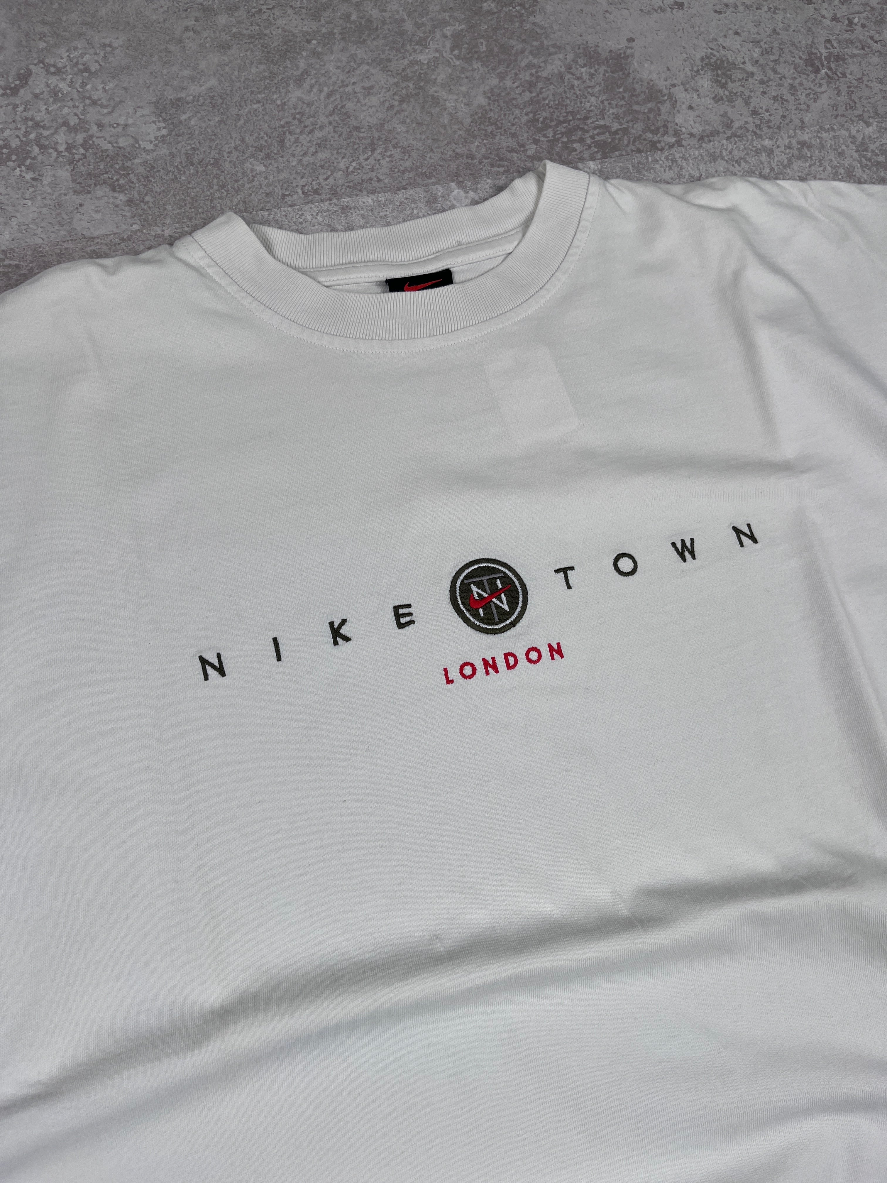 Nike Town London Tshirt 90‘s (L)