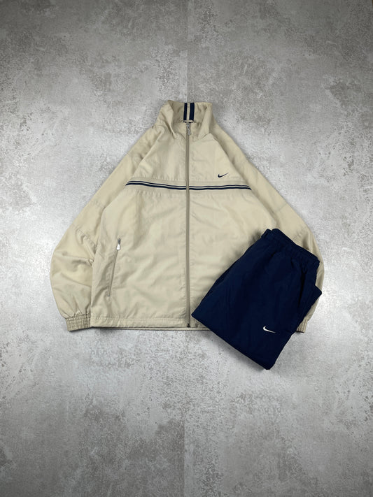 Nike Tracksuit (M)