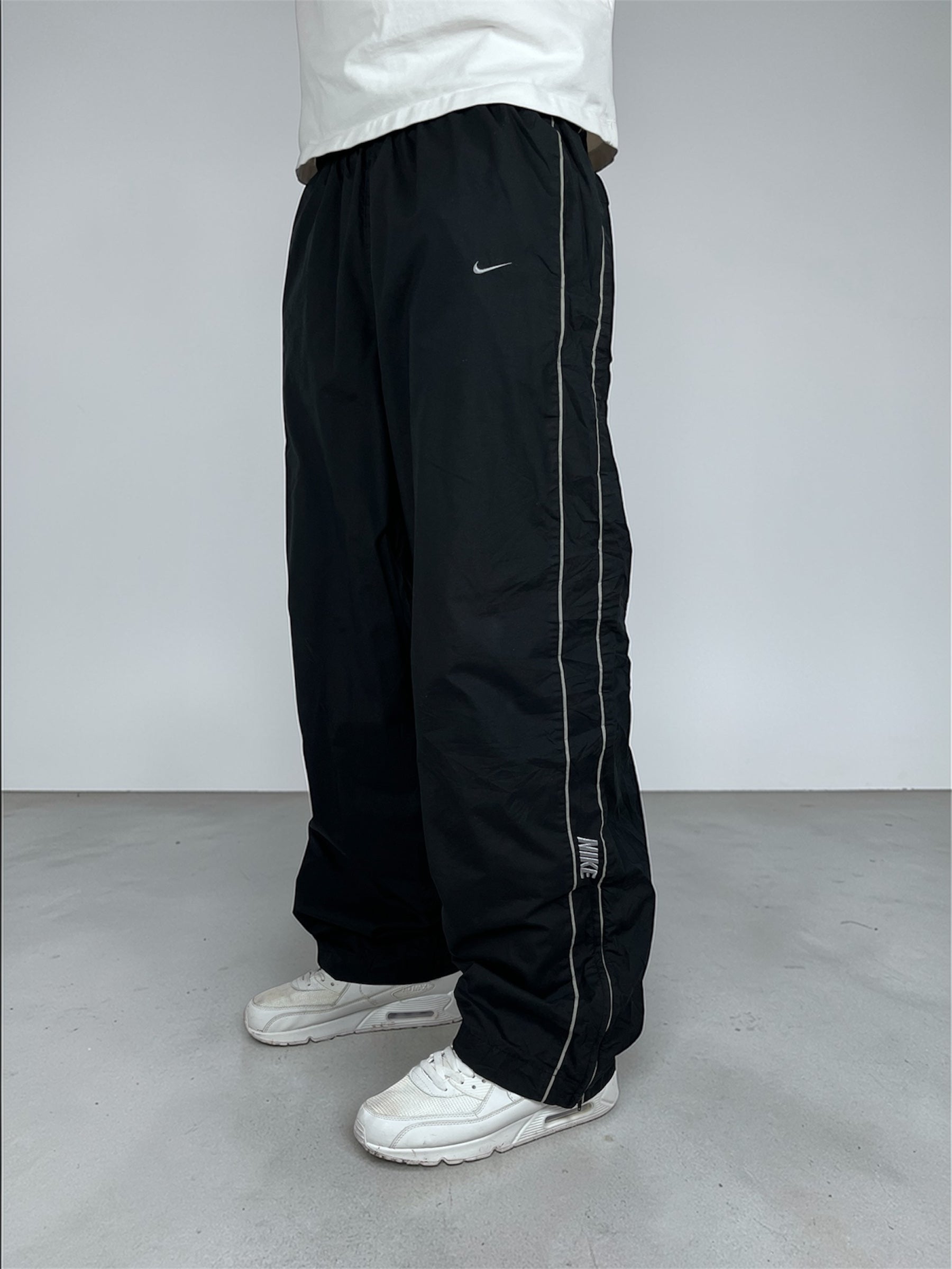 Nike Trackpants 00‘s (M)
