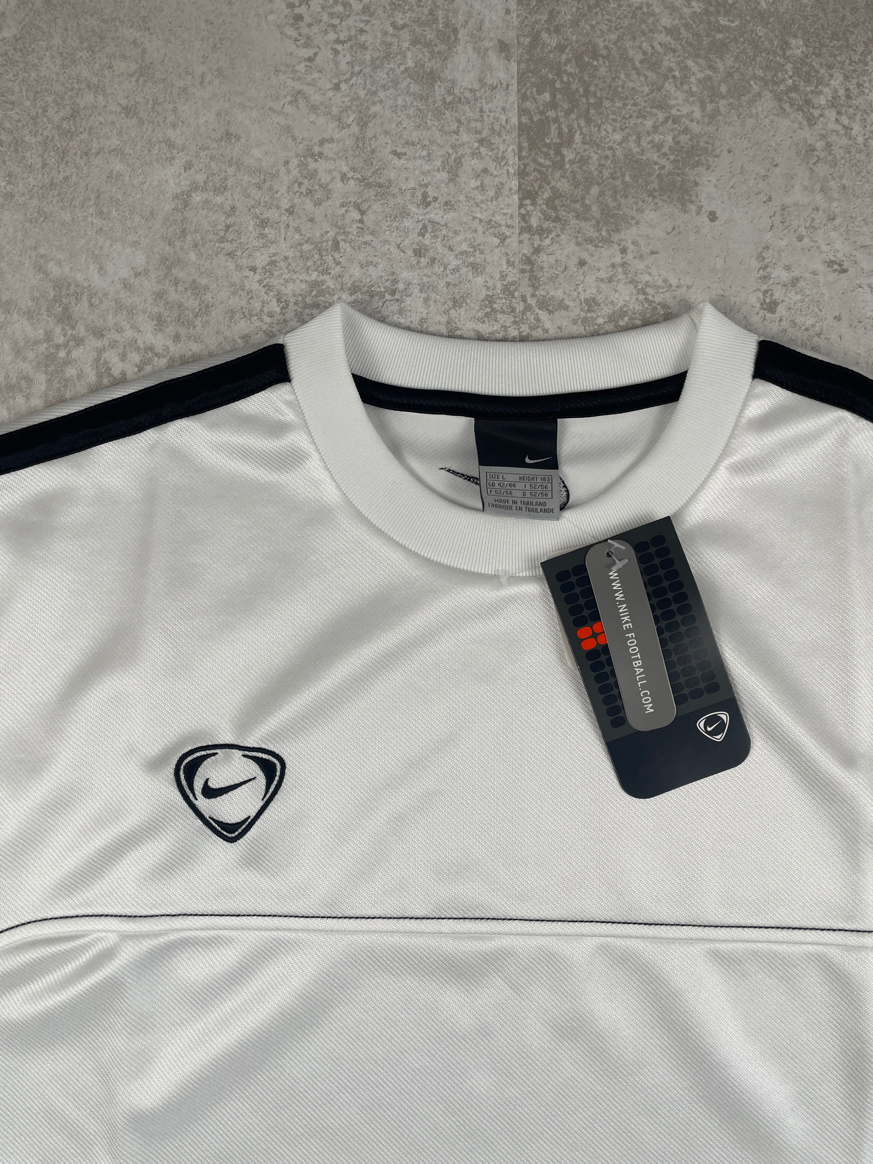 Nike Tshirt 00‘s (L)