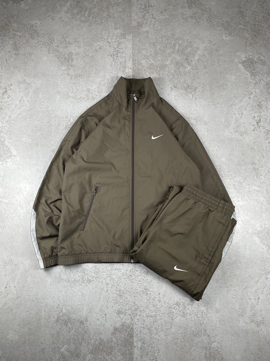 Nike Tracksuit (L)