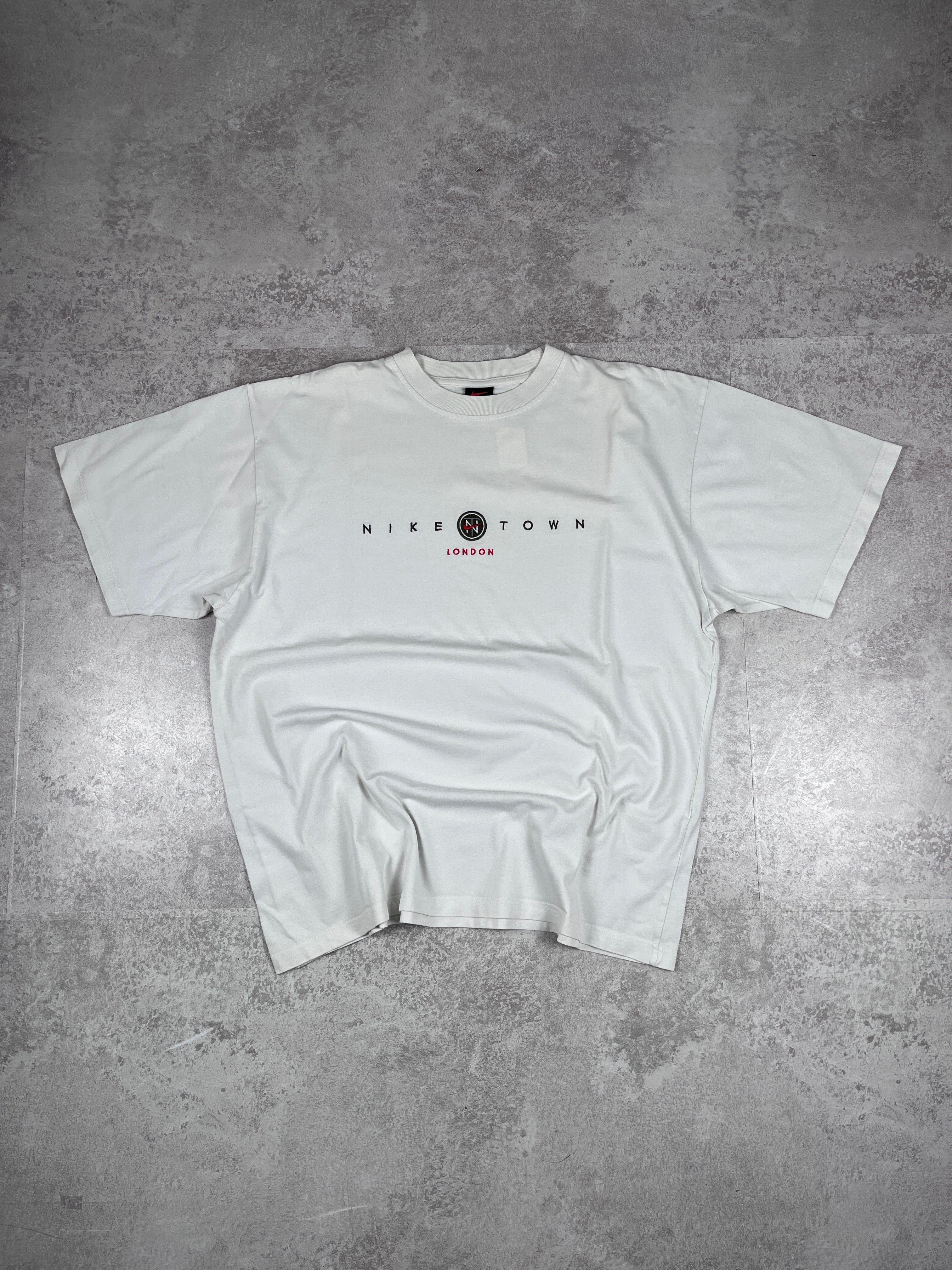 Nike Town London Tshirt 90‘s (L)