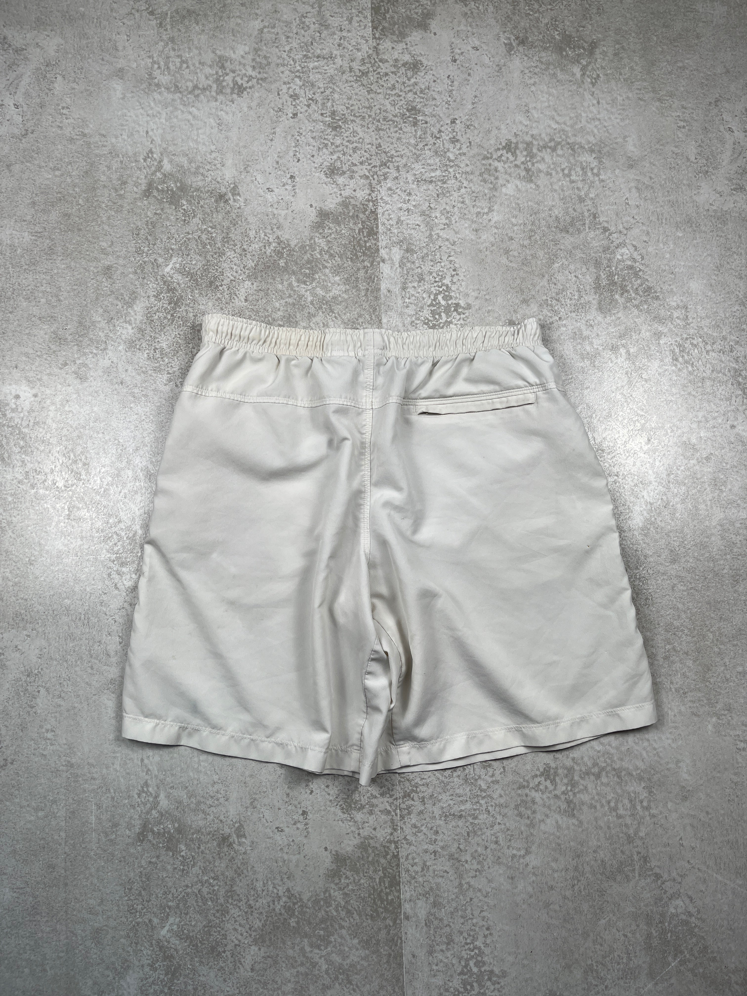 Nike Shorts 00‘s (M)