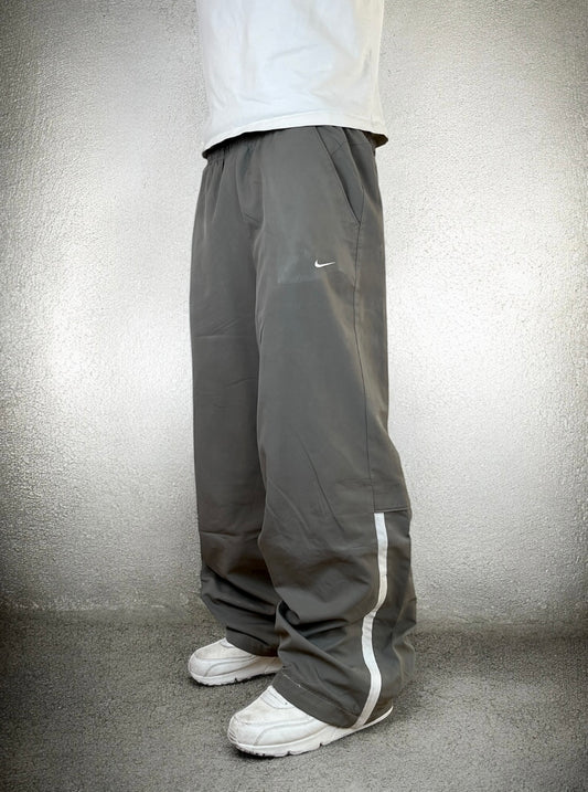 Nike Trackpants 00‘s (XL)