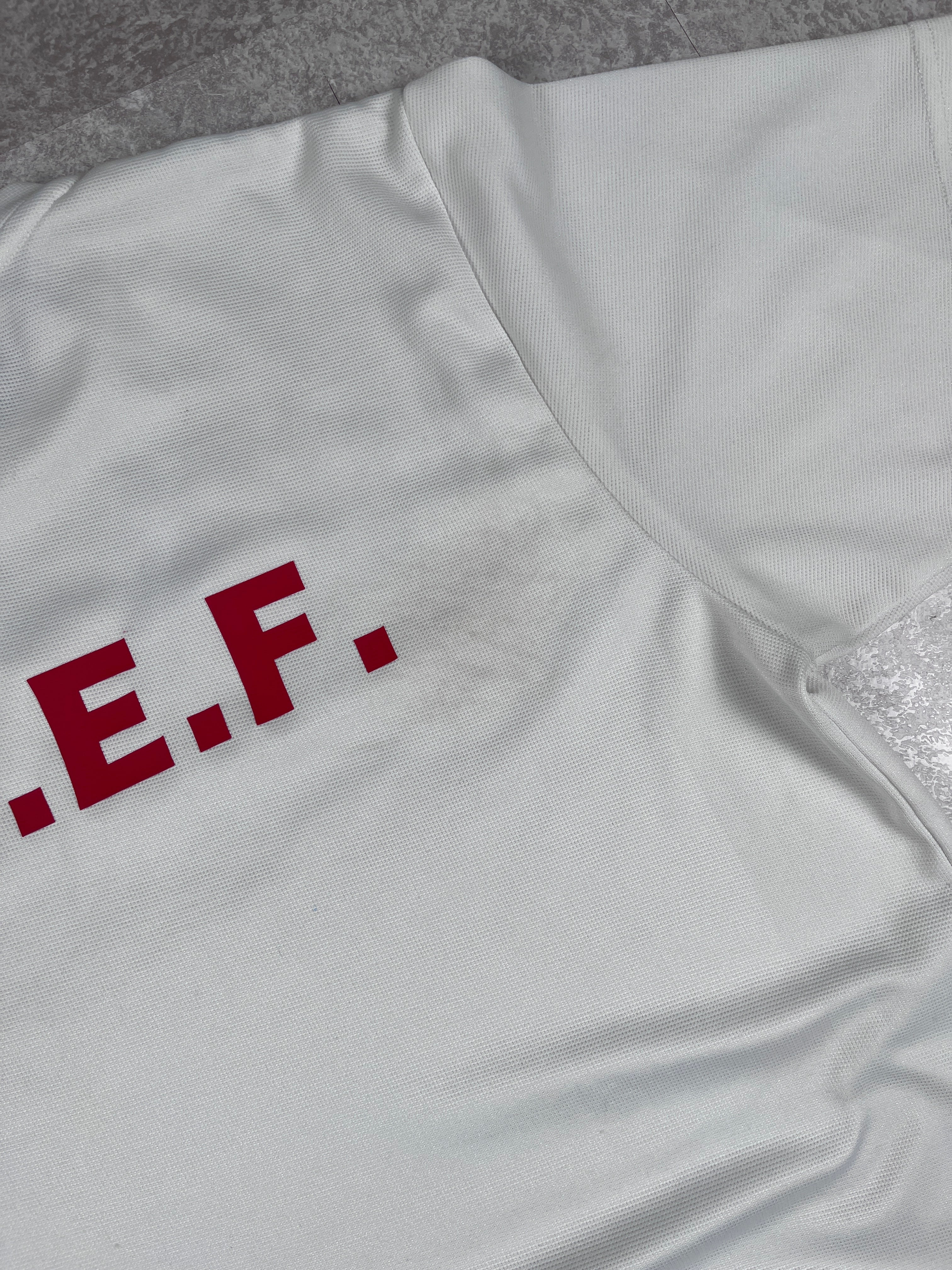 Nike Tshirt 00‘s (S)