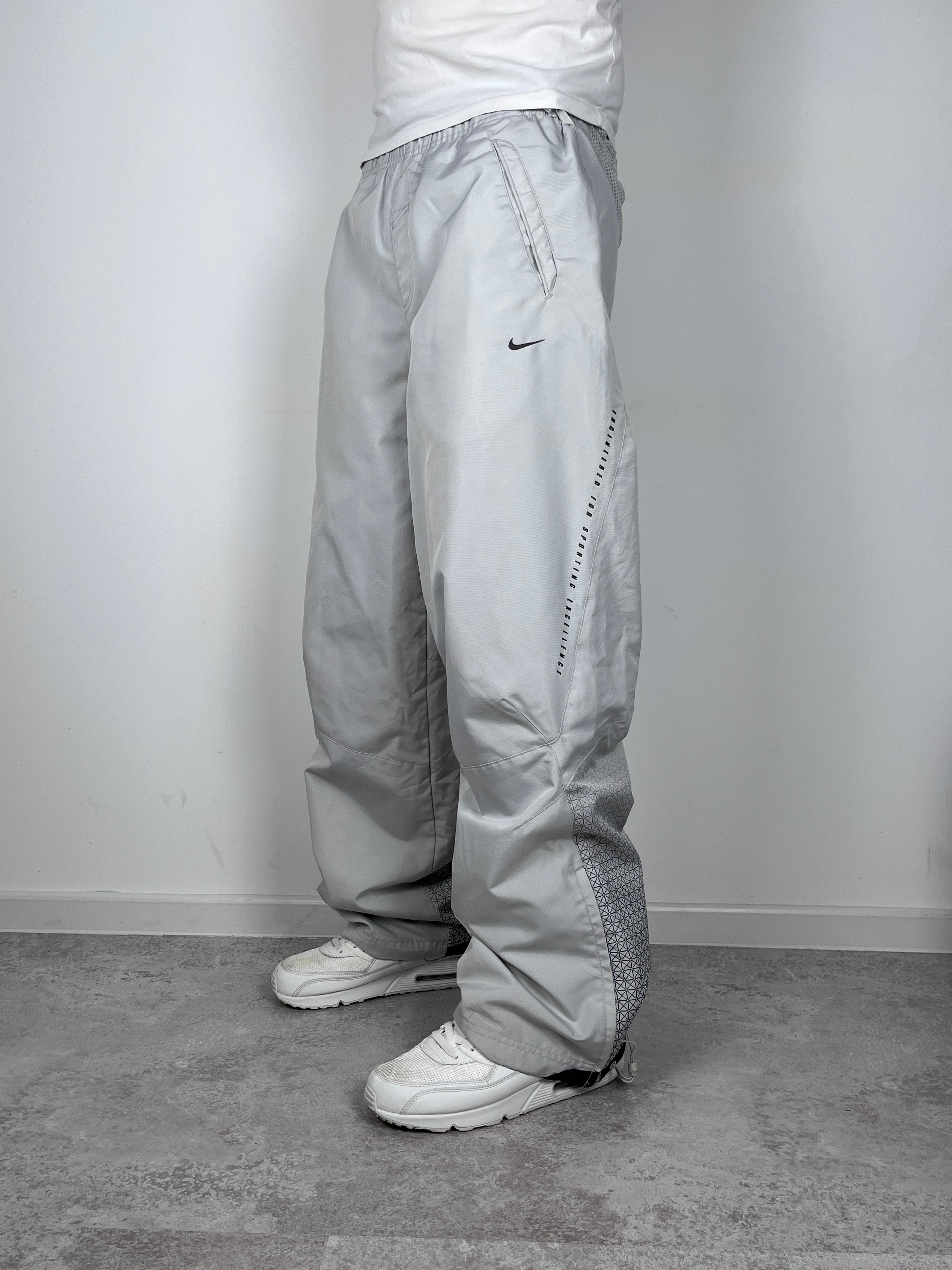 Nike Trackpants 00‘s (M)