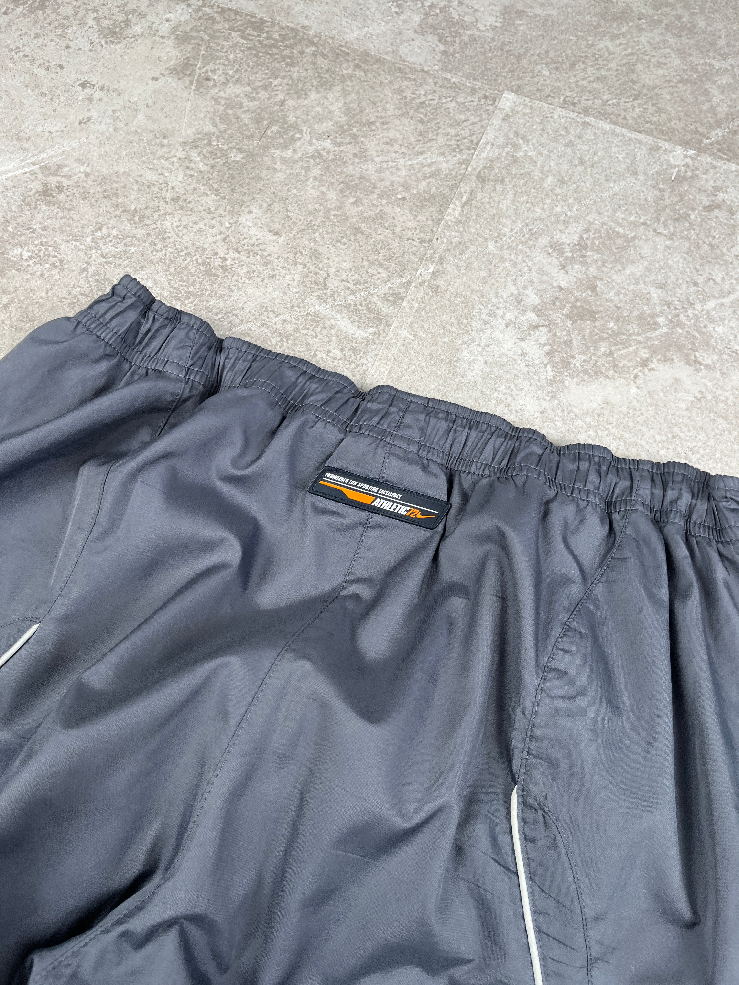 Nike Trackpants 00‘s (M)