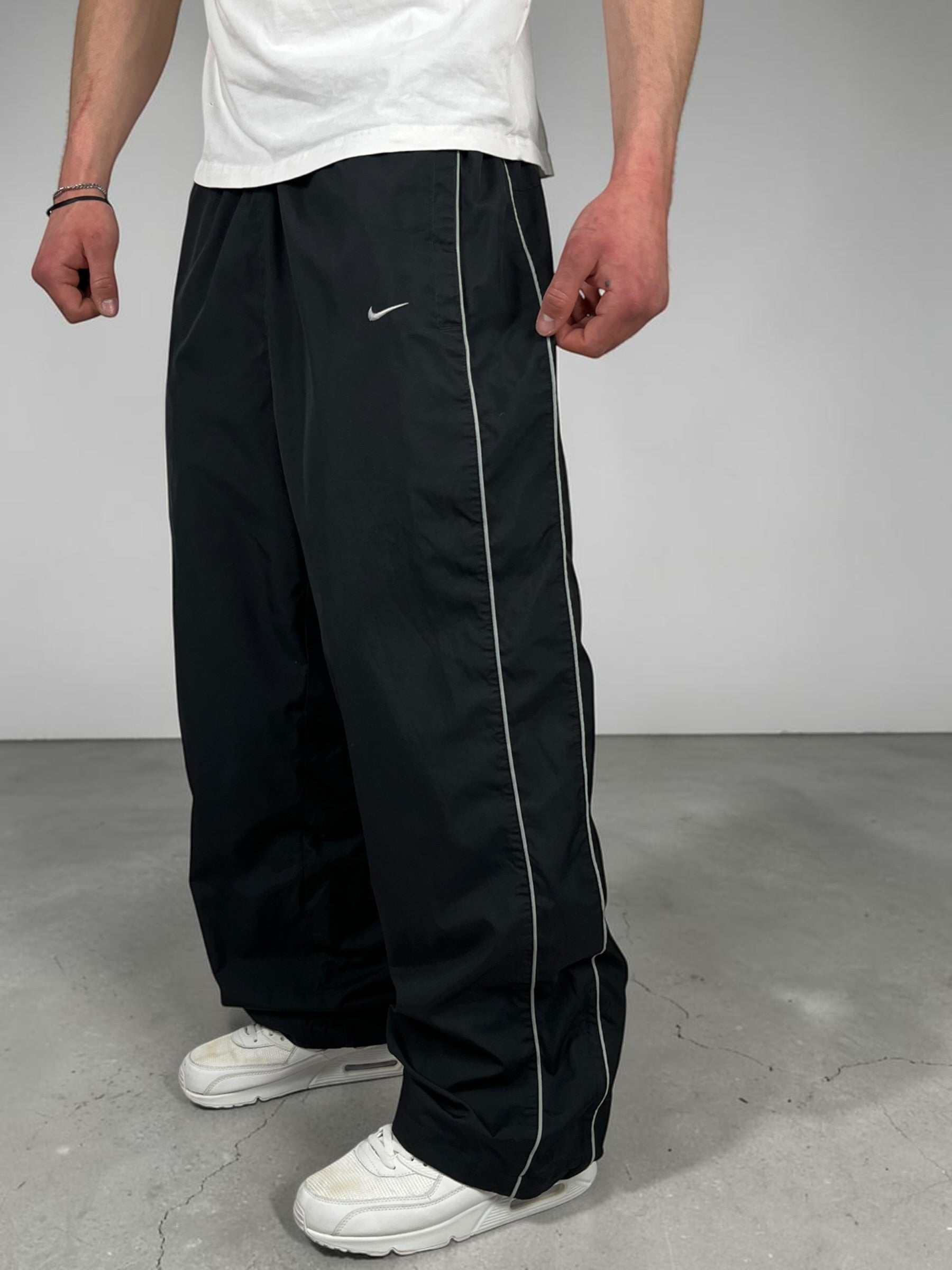 Nike Trackpants 00‘s (M)