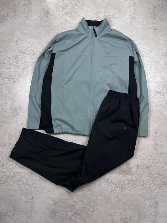 Nike Tracksuit 00‘s (XL)