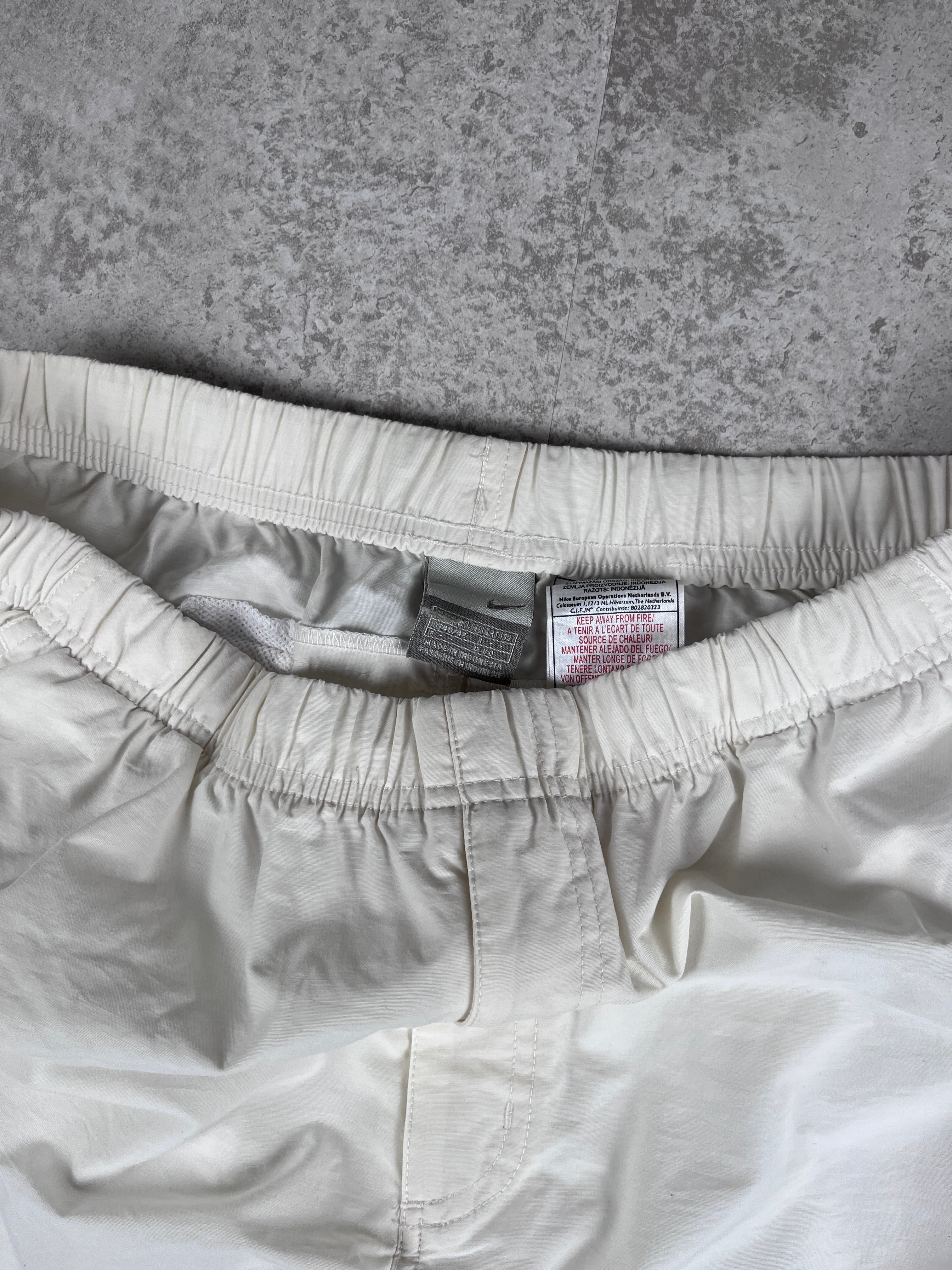 Nike Trackpants 00‘s (XL)