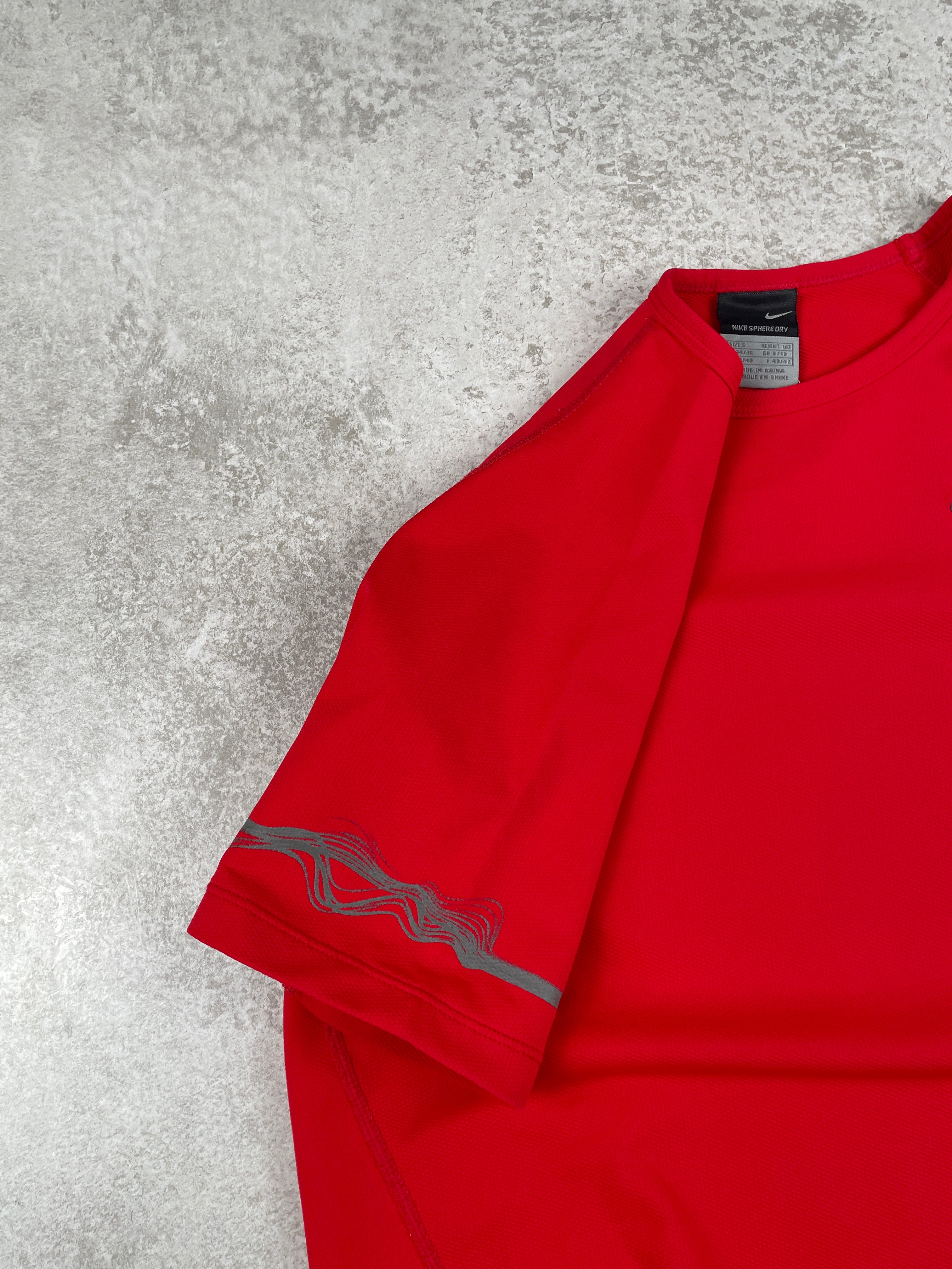 Nike Tshirt 00‘s (XS)