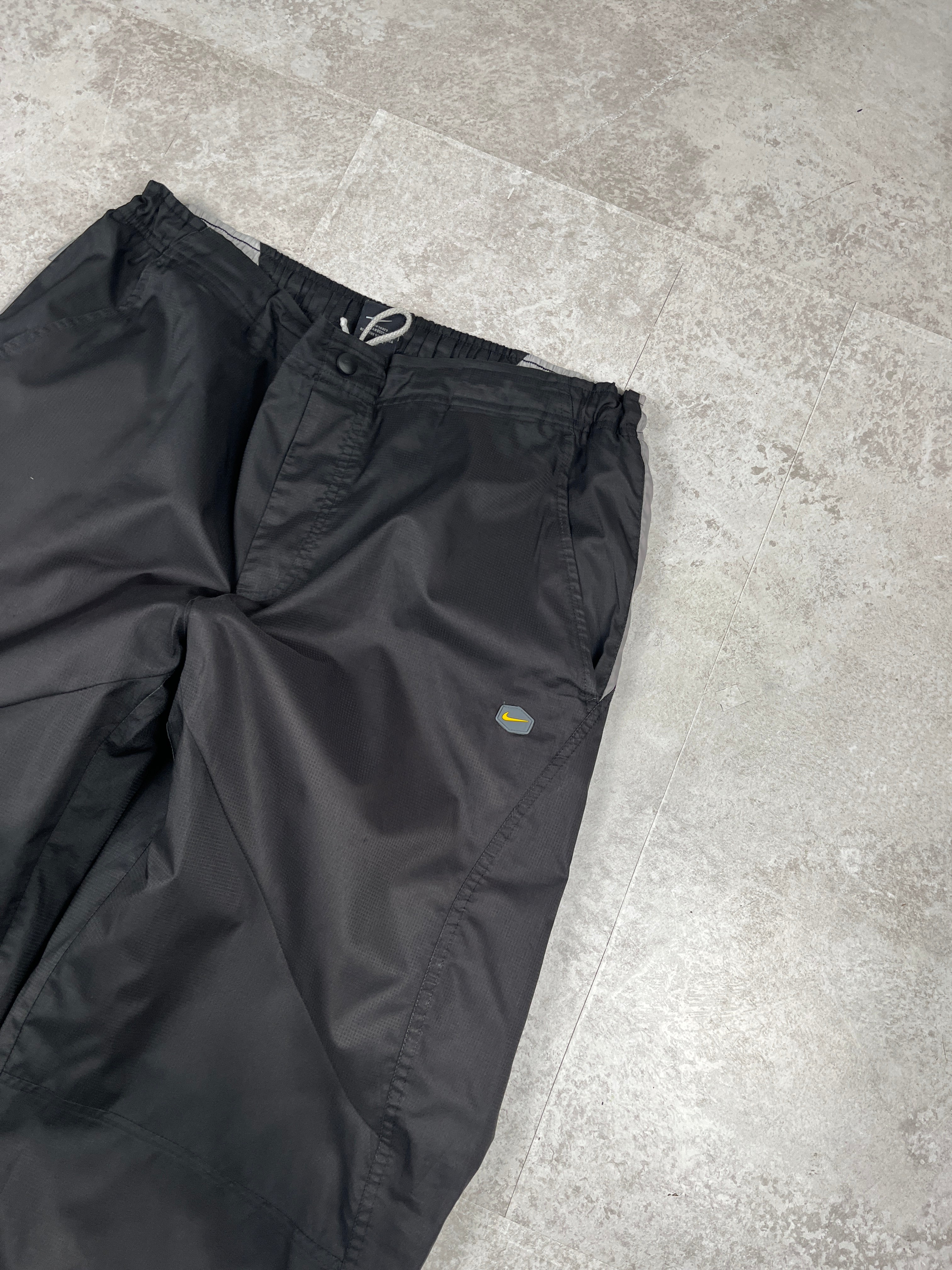 Nike Hex Trackpants 00‘s (M)