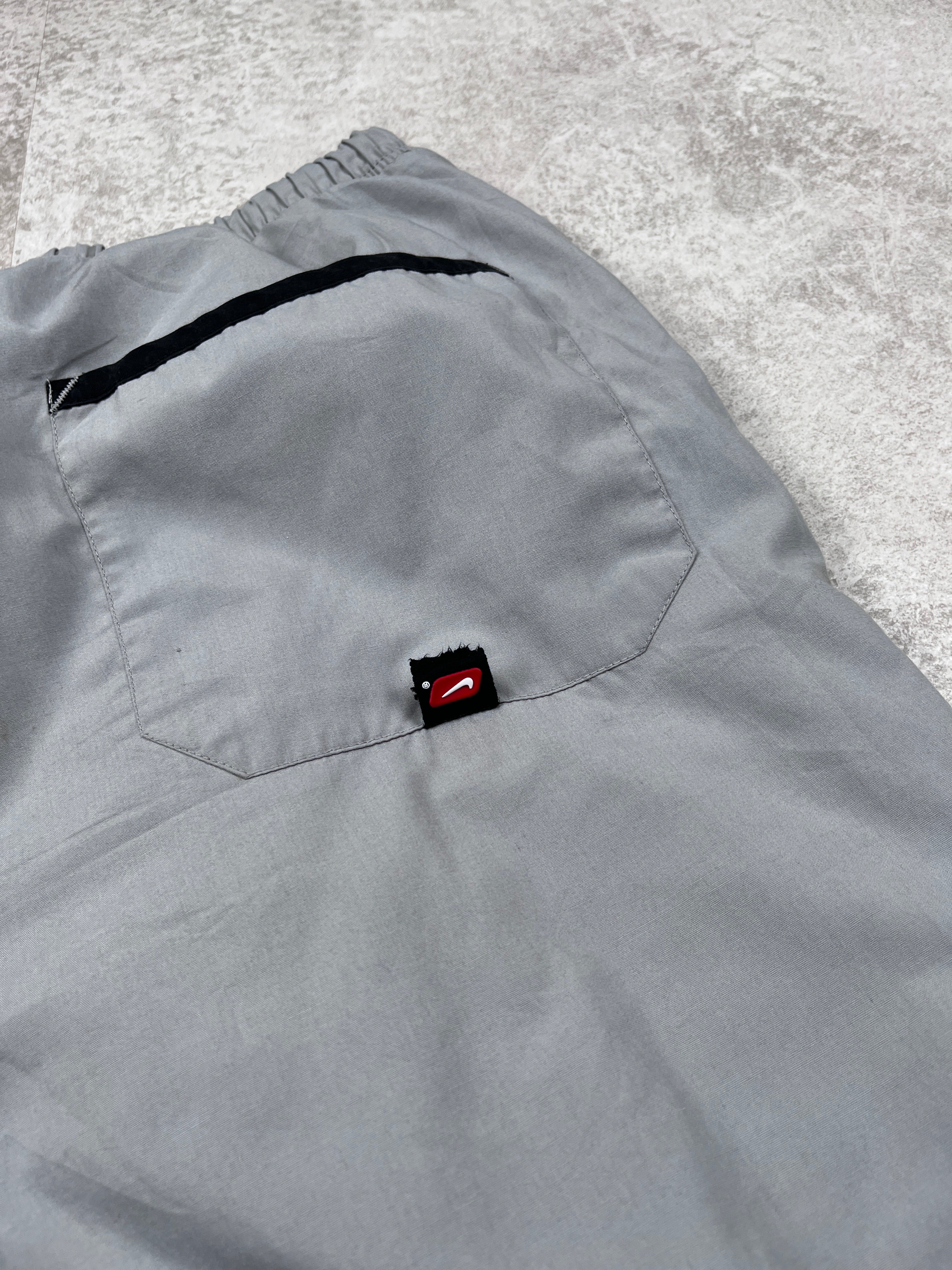 Nike Trackpants 00‘s (M)