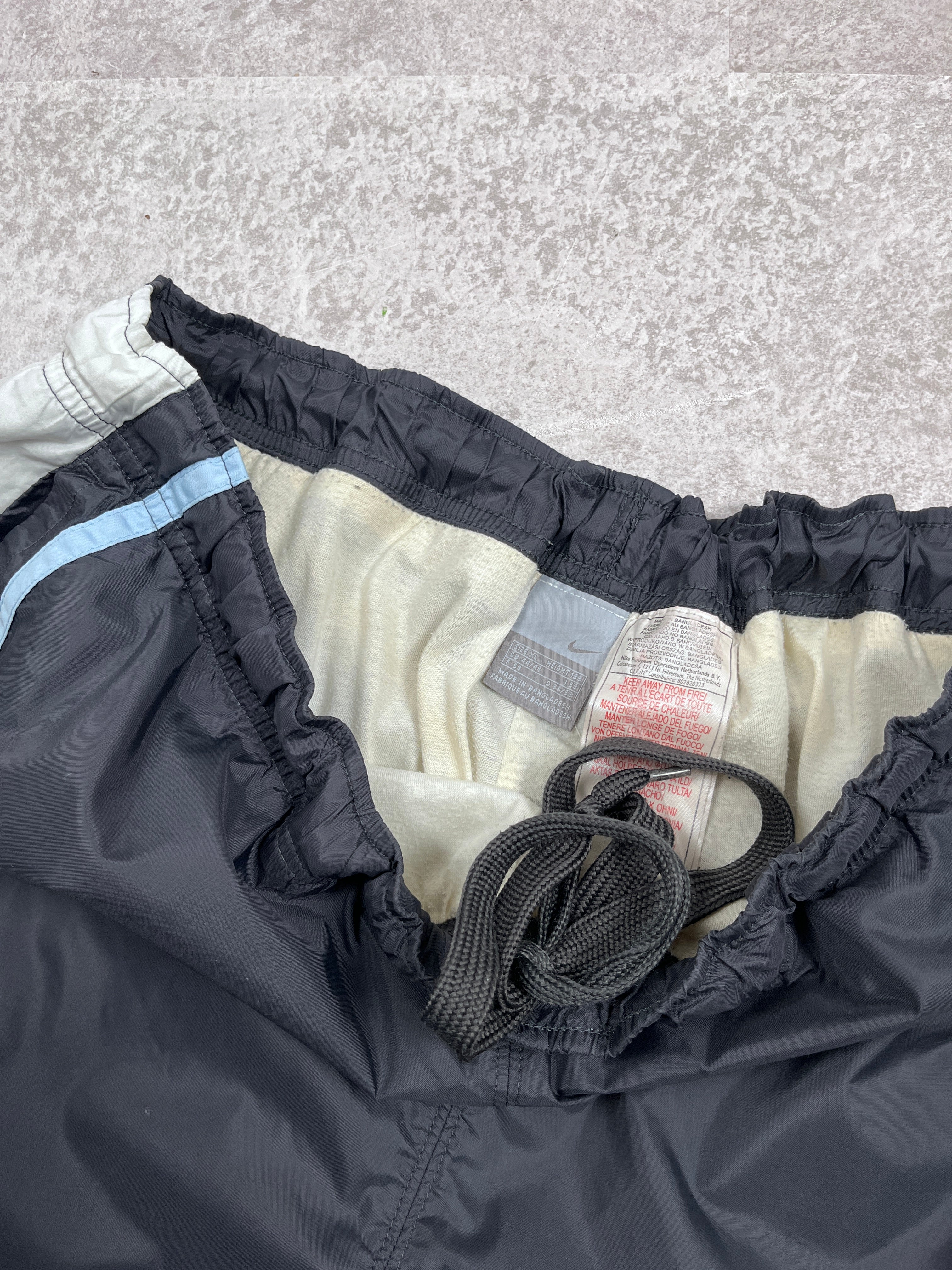 Nike Trackpants 00‘s (XL)